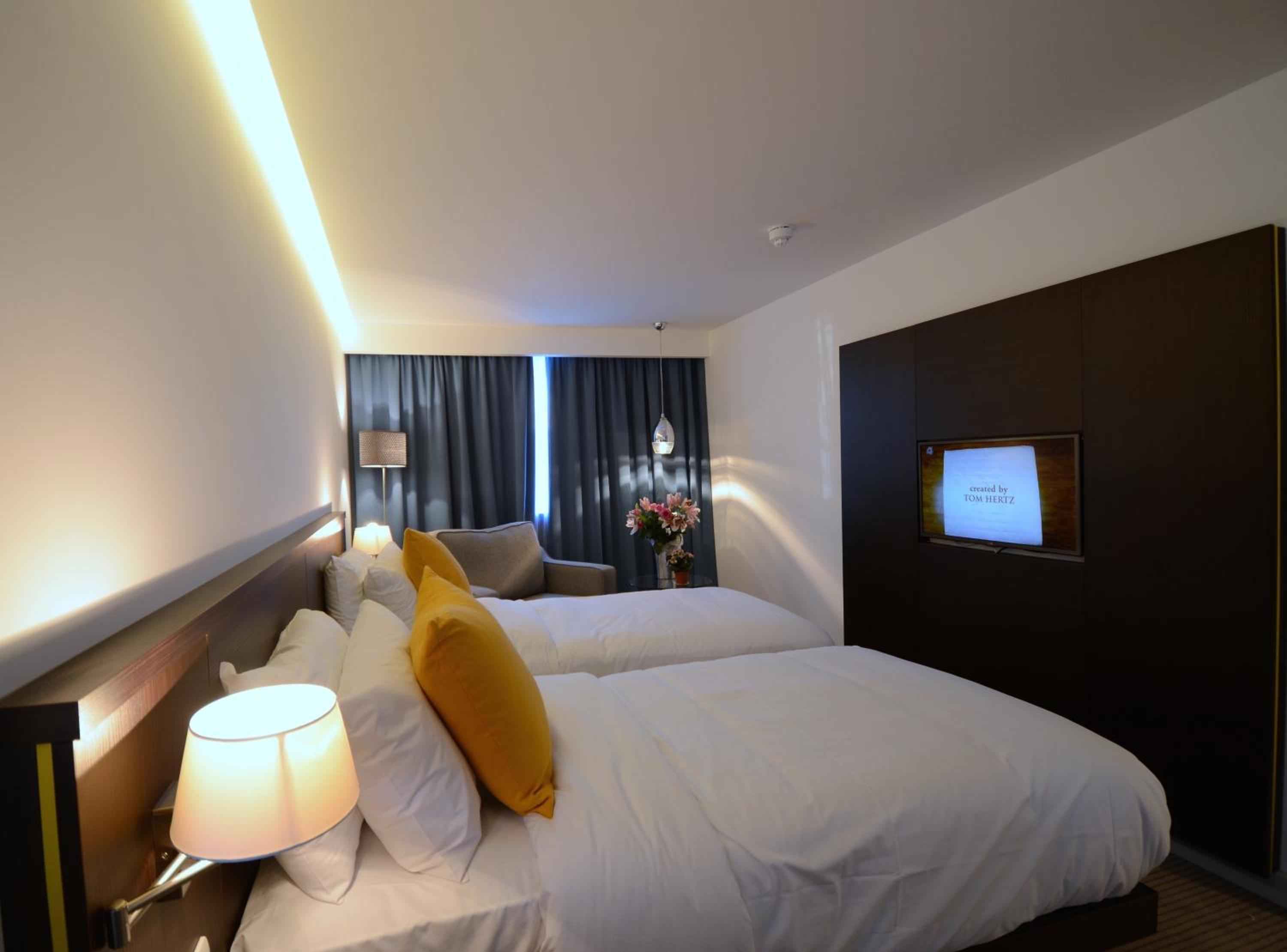 Basic Triple Room photo 1
