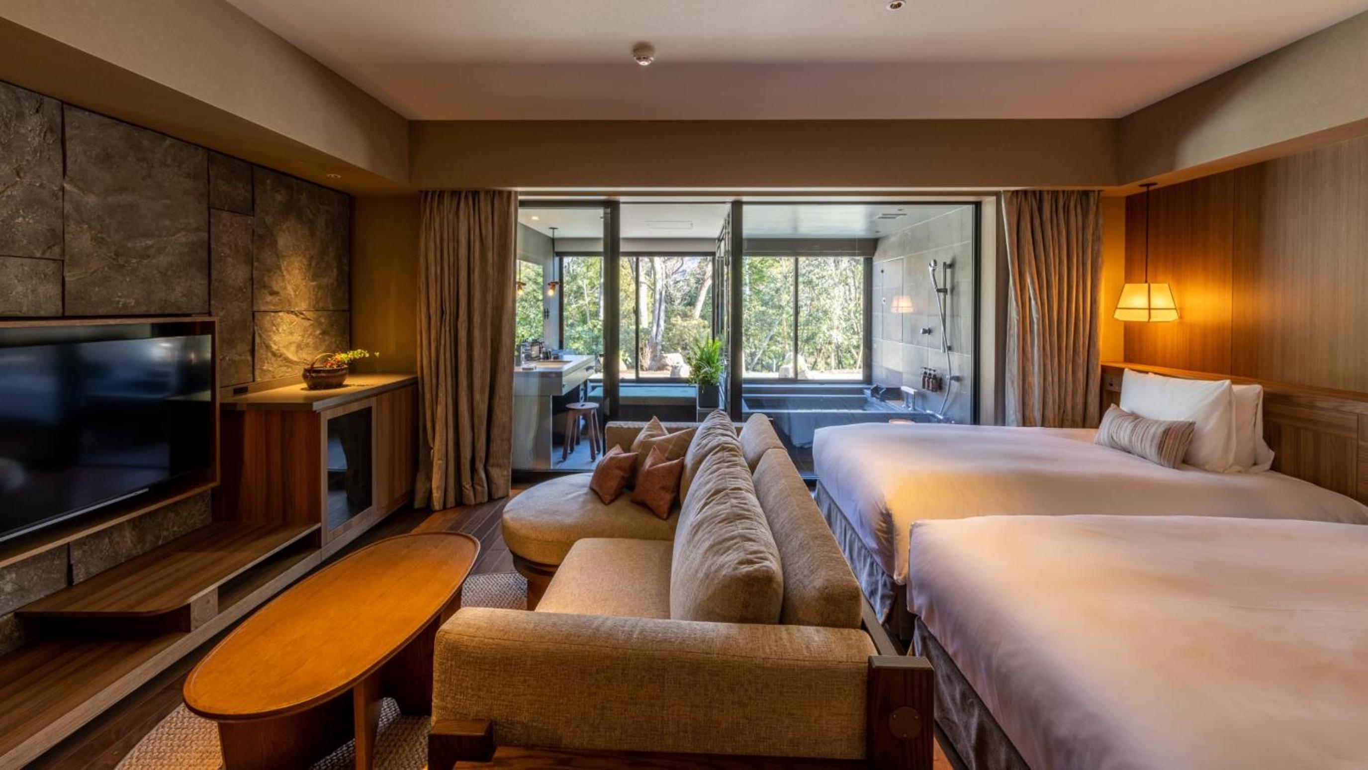 Stylish Suite with Hot Spring Bath - Photo 2