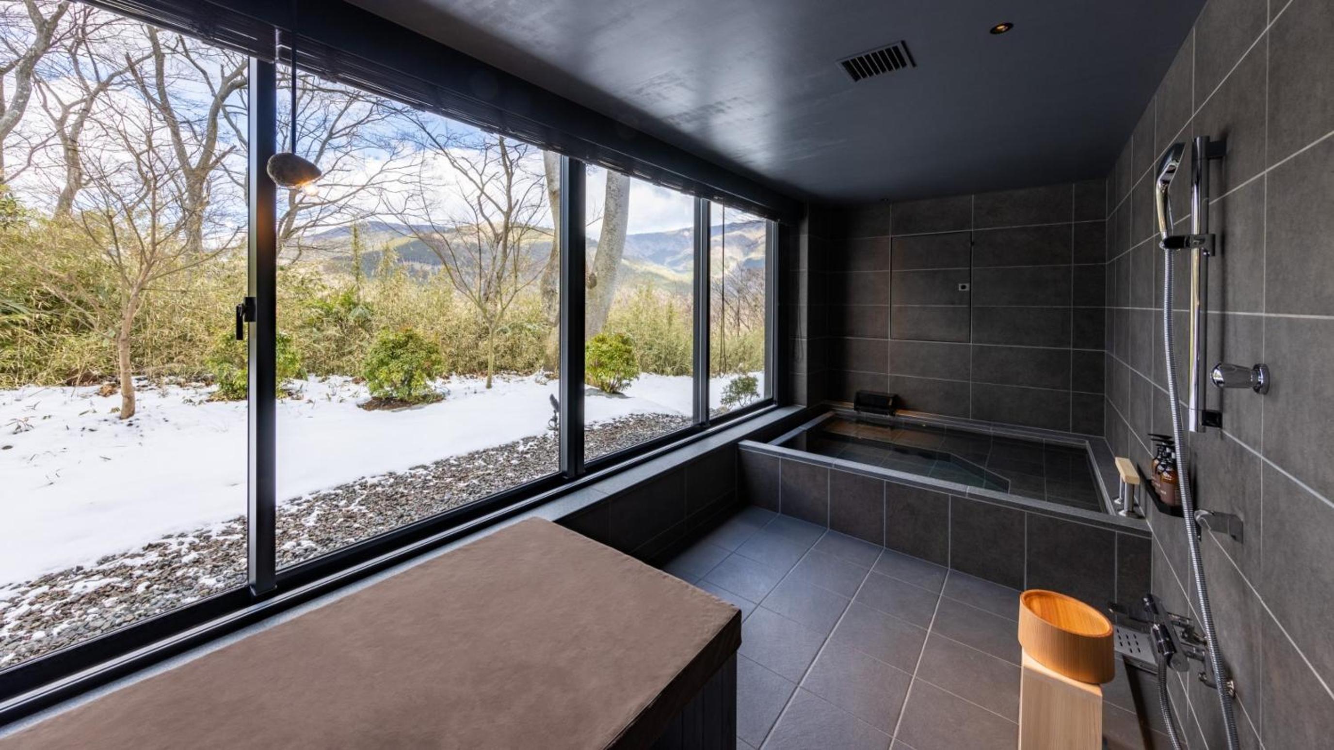 Fufu Luxury Corner Suite with Hot Spring Bath
