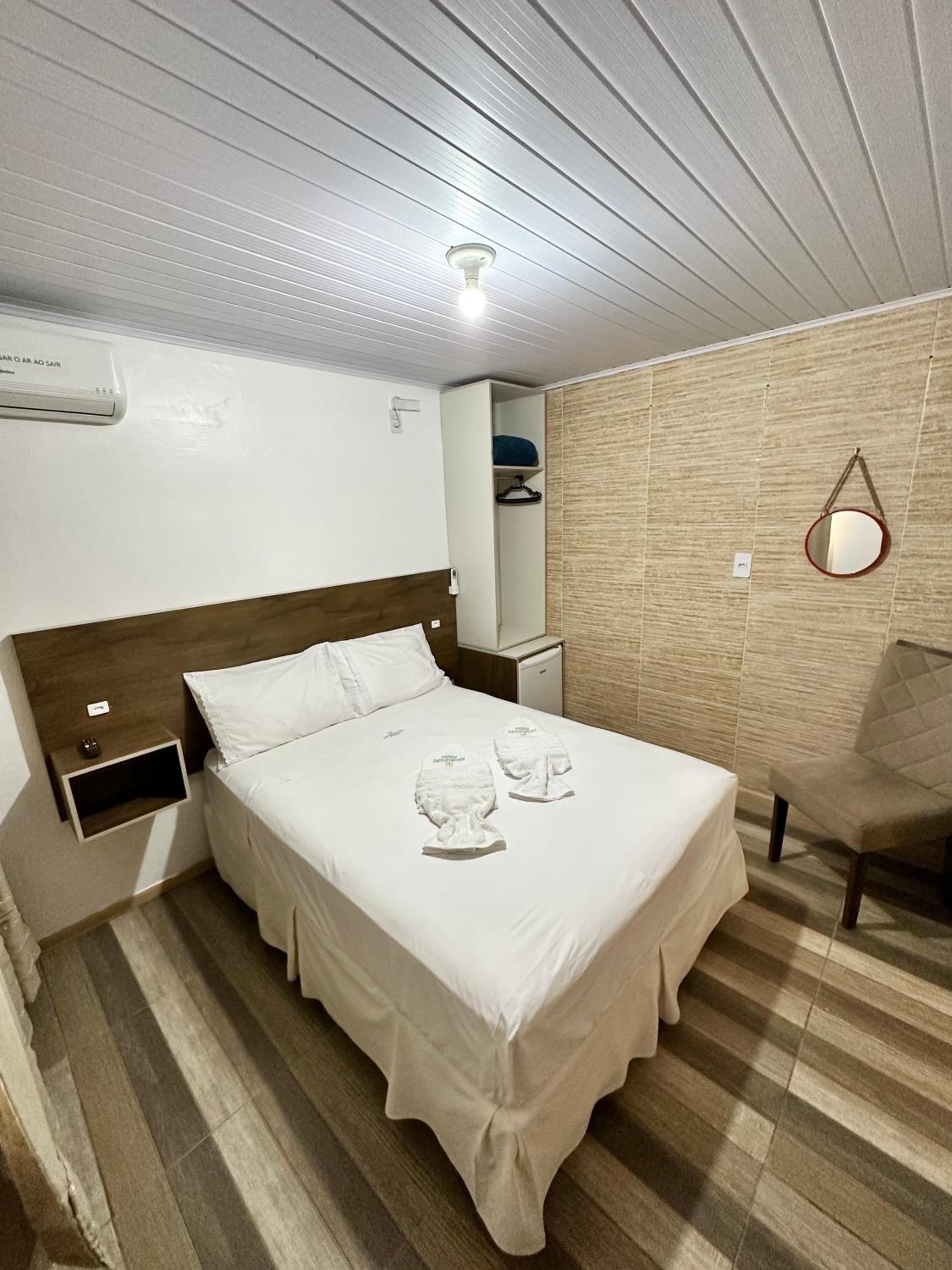 Double Room - Photo 12