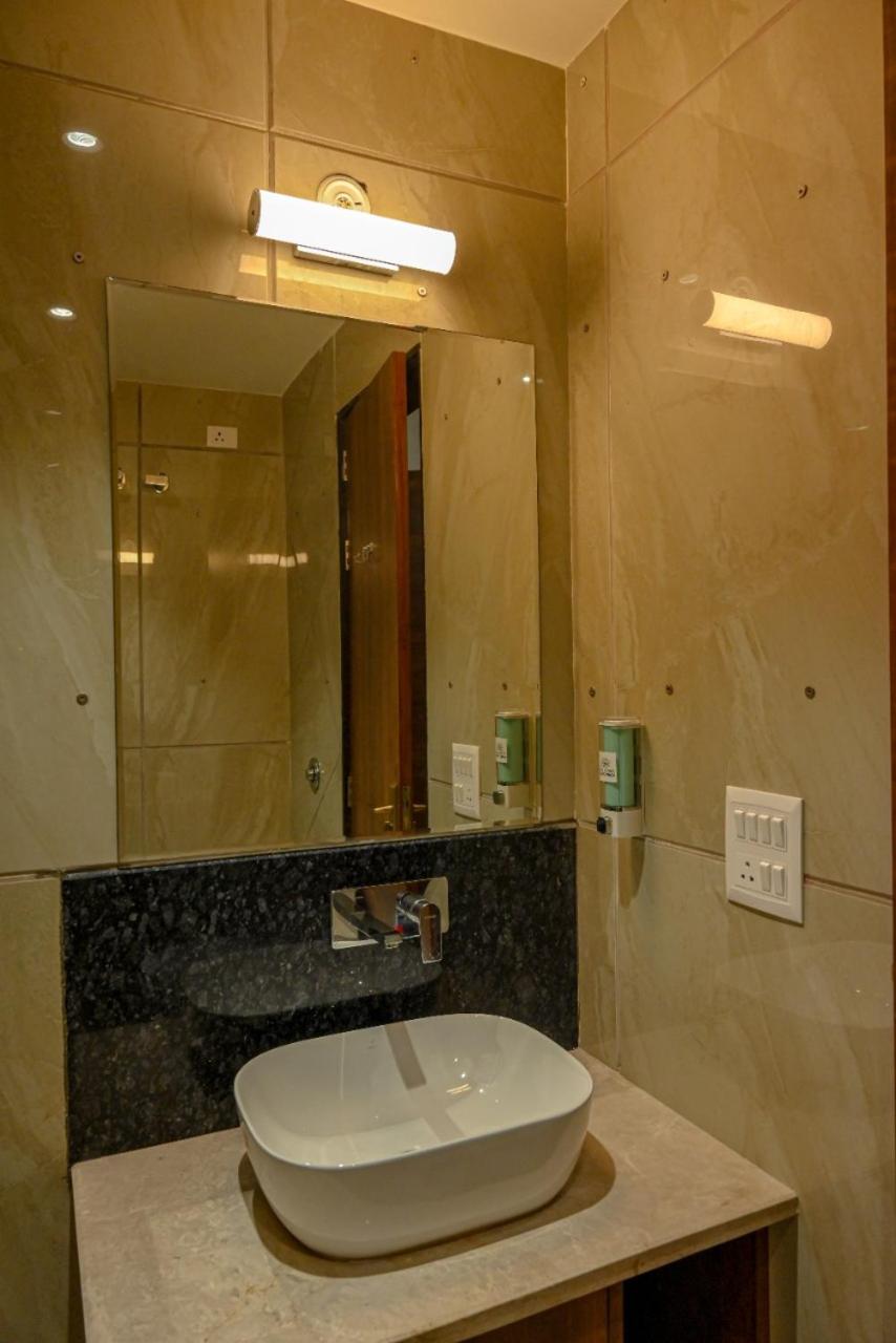 Deluxe Room - Photo 7
