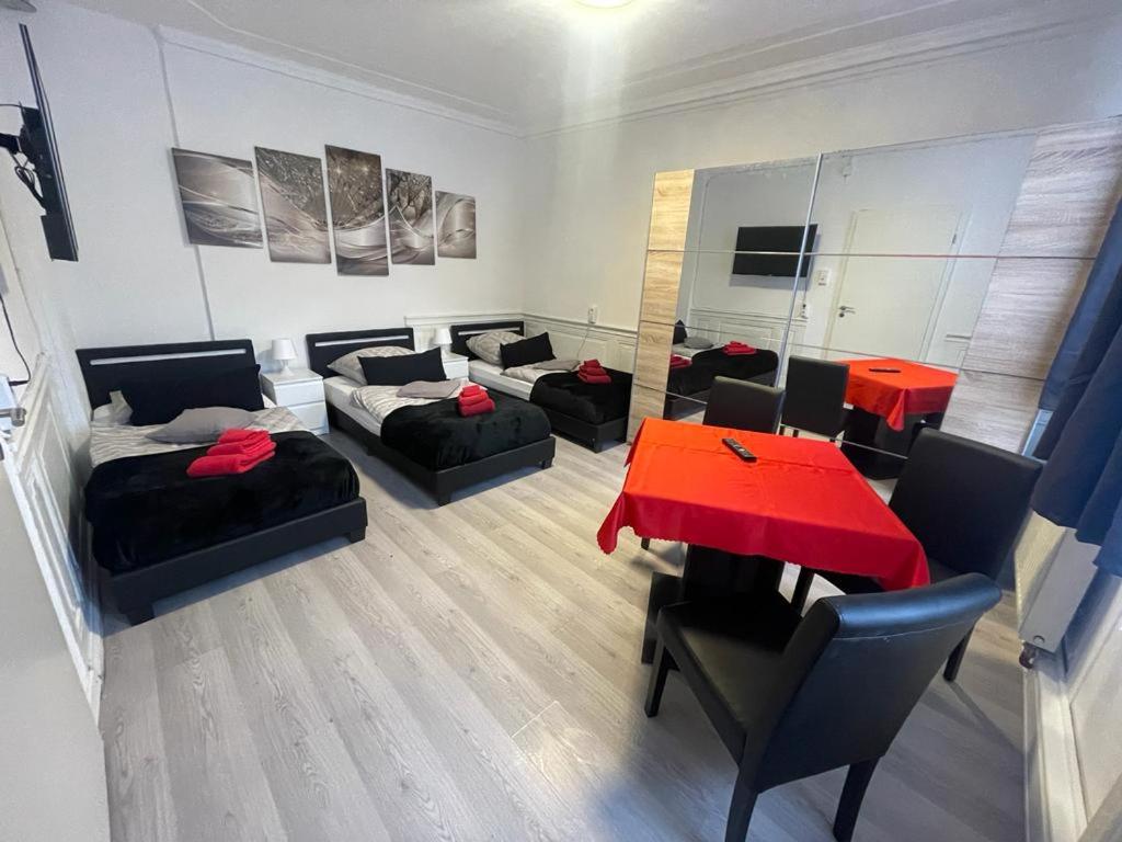 Apartment photo 1