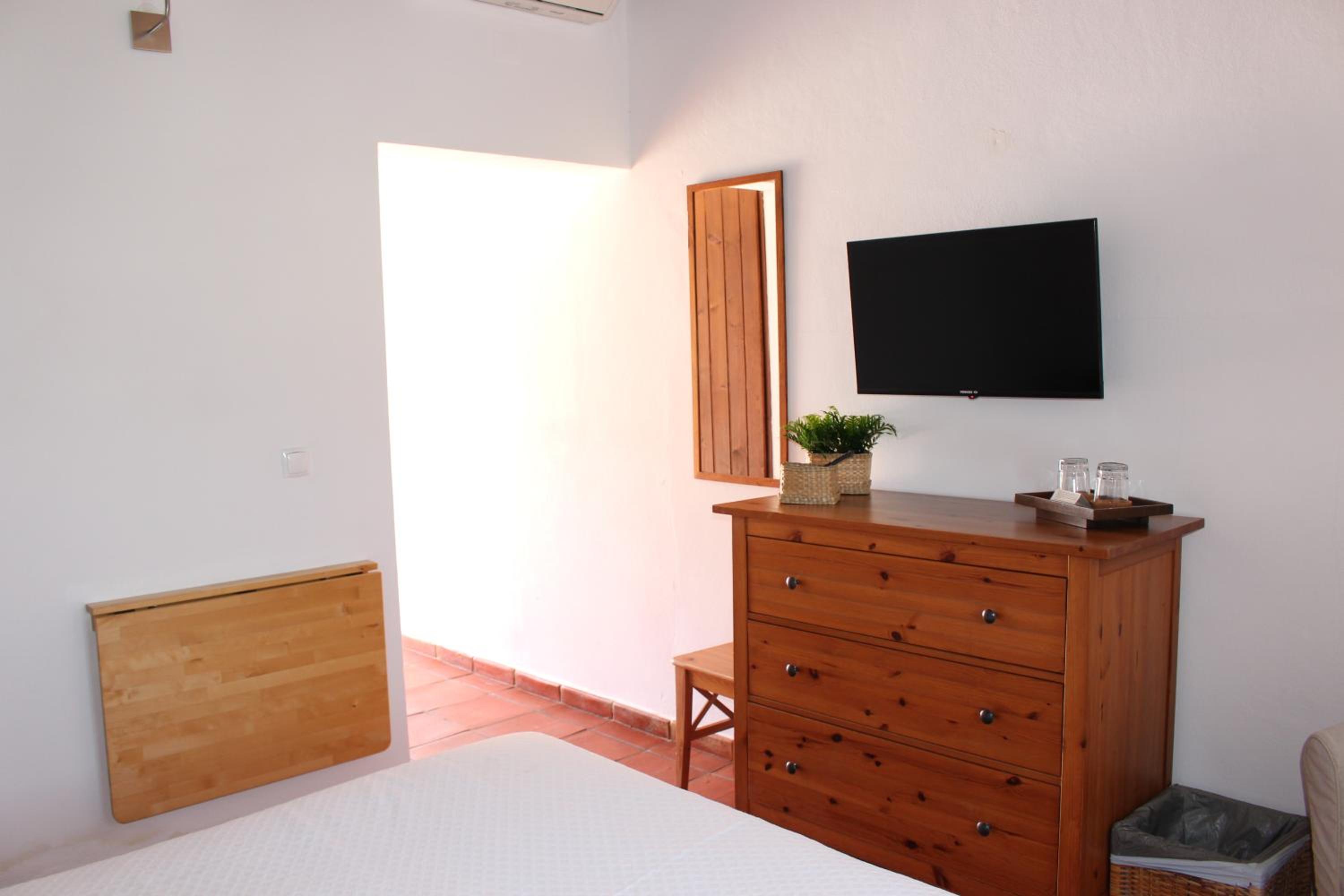 Standard Double Room photo 2