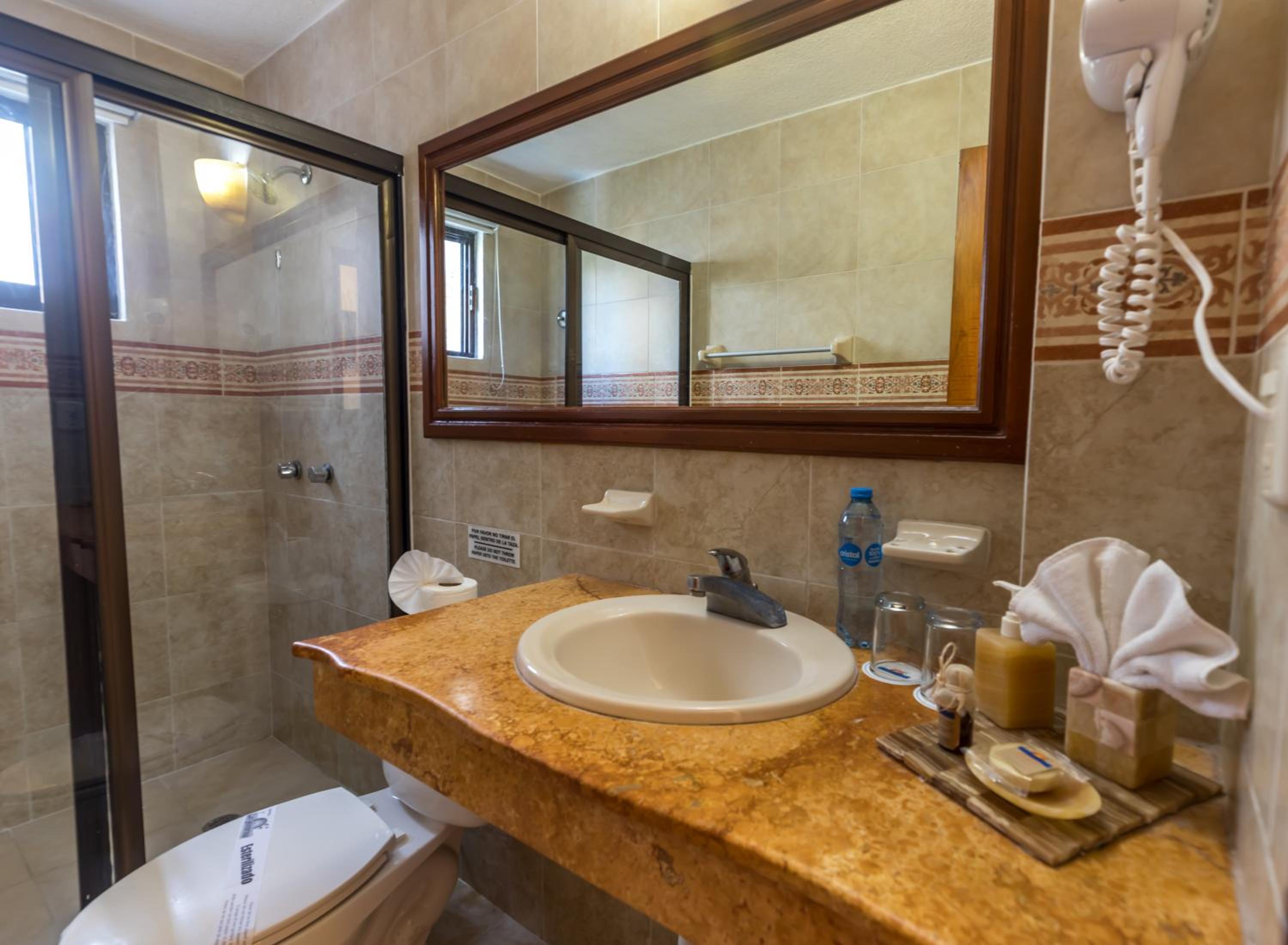 Standard Room - Photo 13