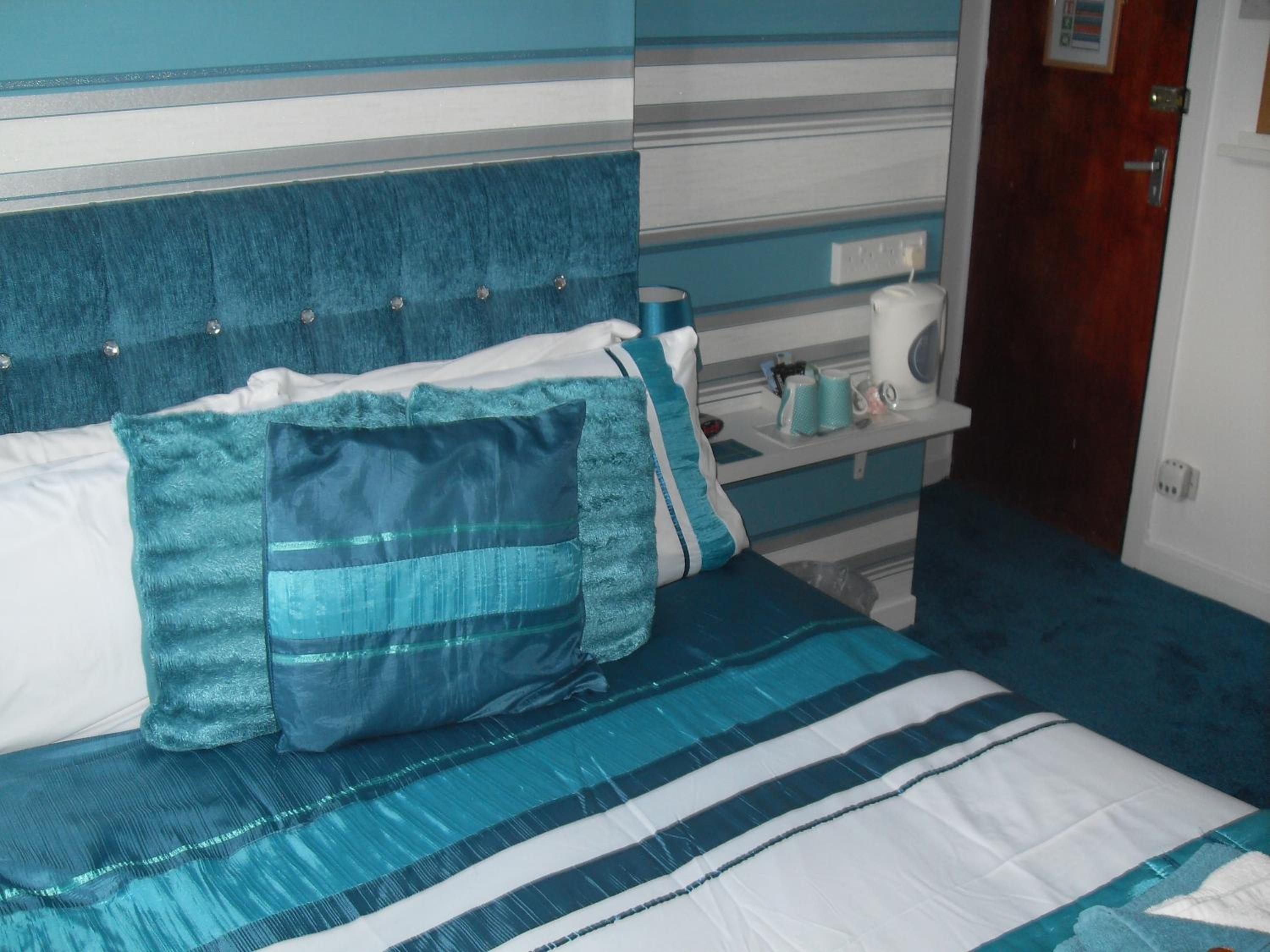 Double Room - Photo 1