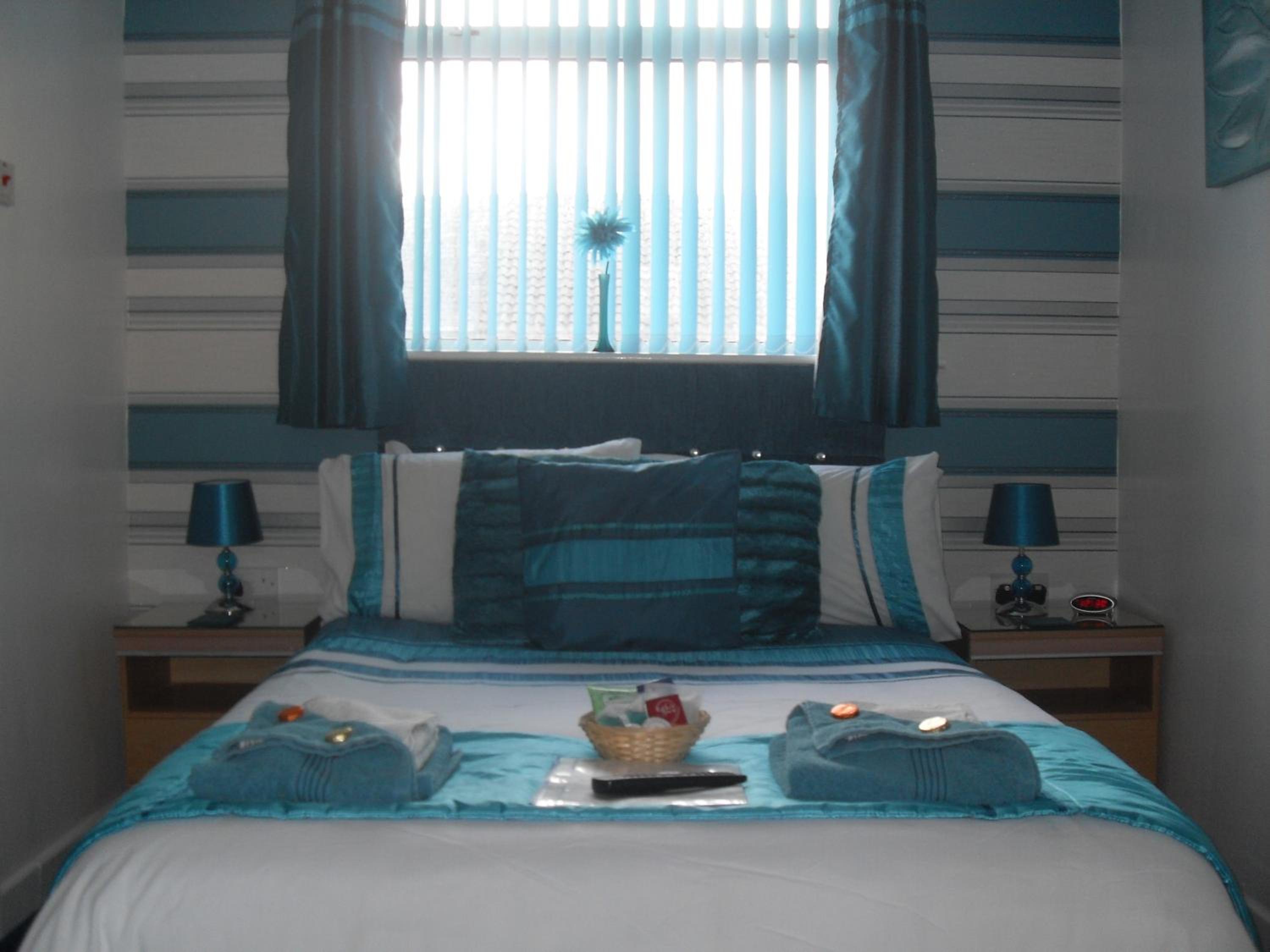 Double Room - Photo 3