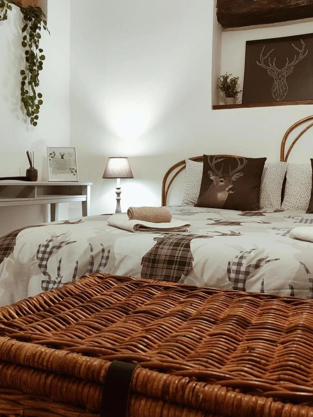 Two-Bedroom House - Photo 18