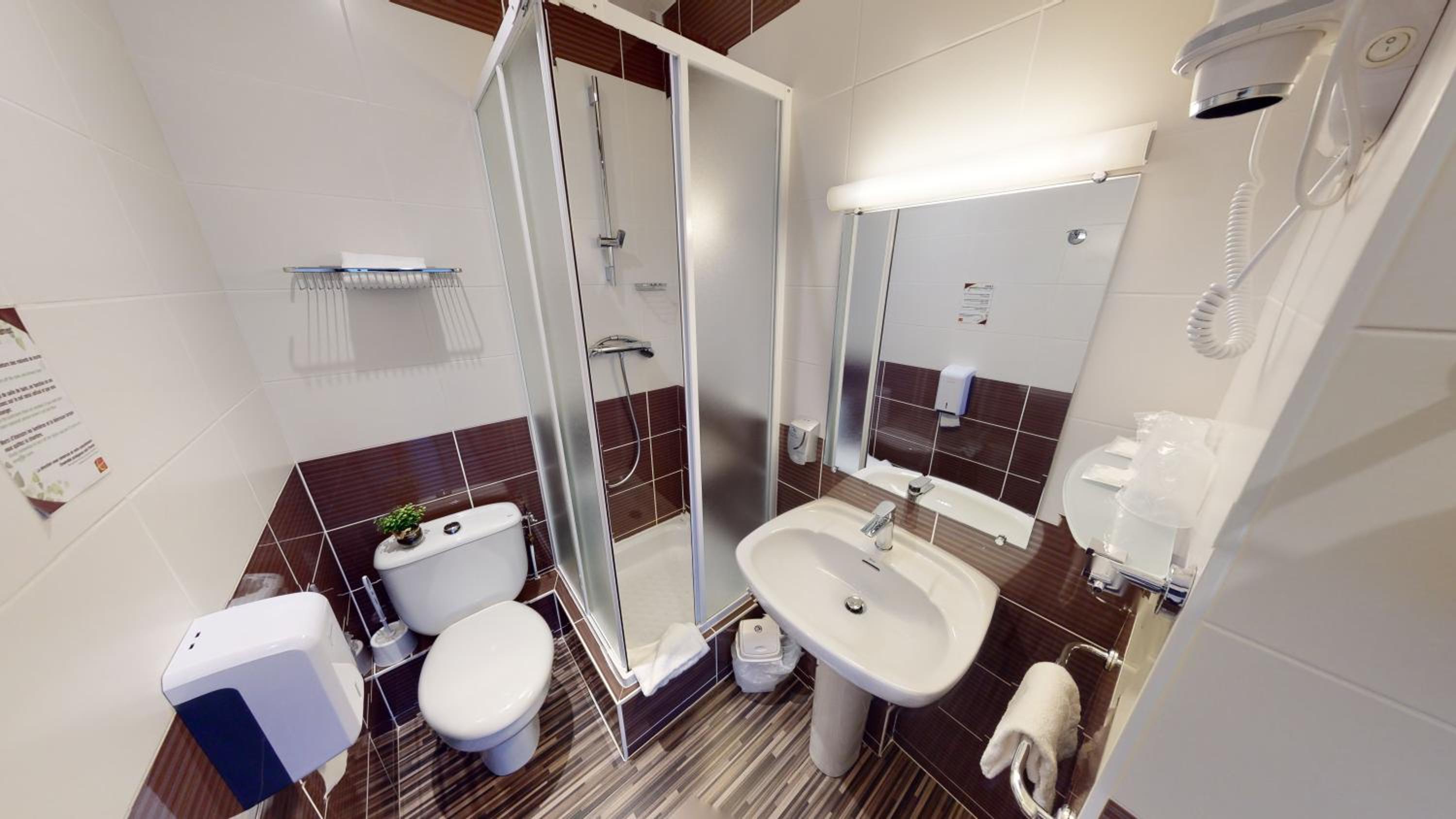 Comfort Twin Room - Photo 4