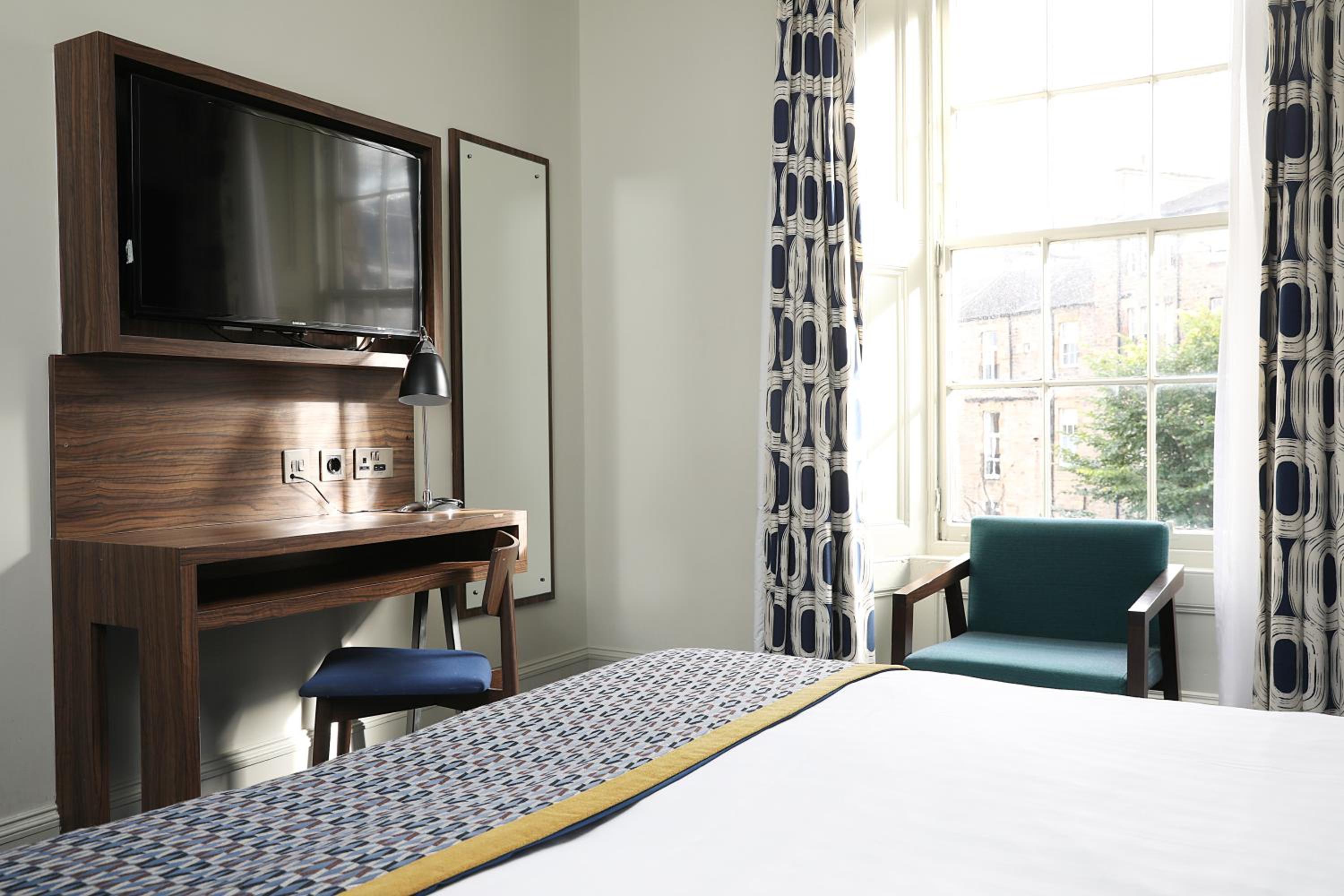 Superior Double or Twin Room - Photo 1