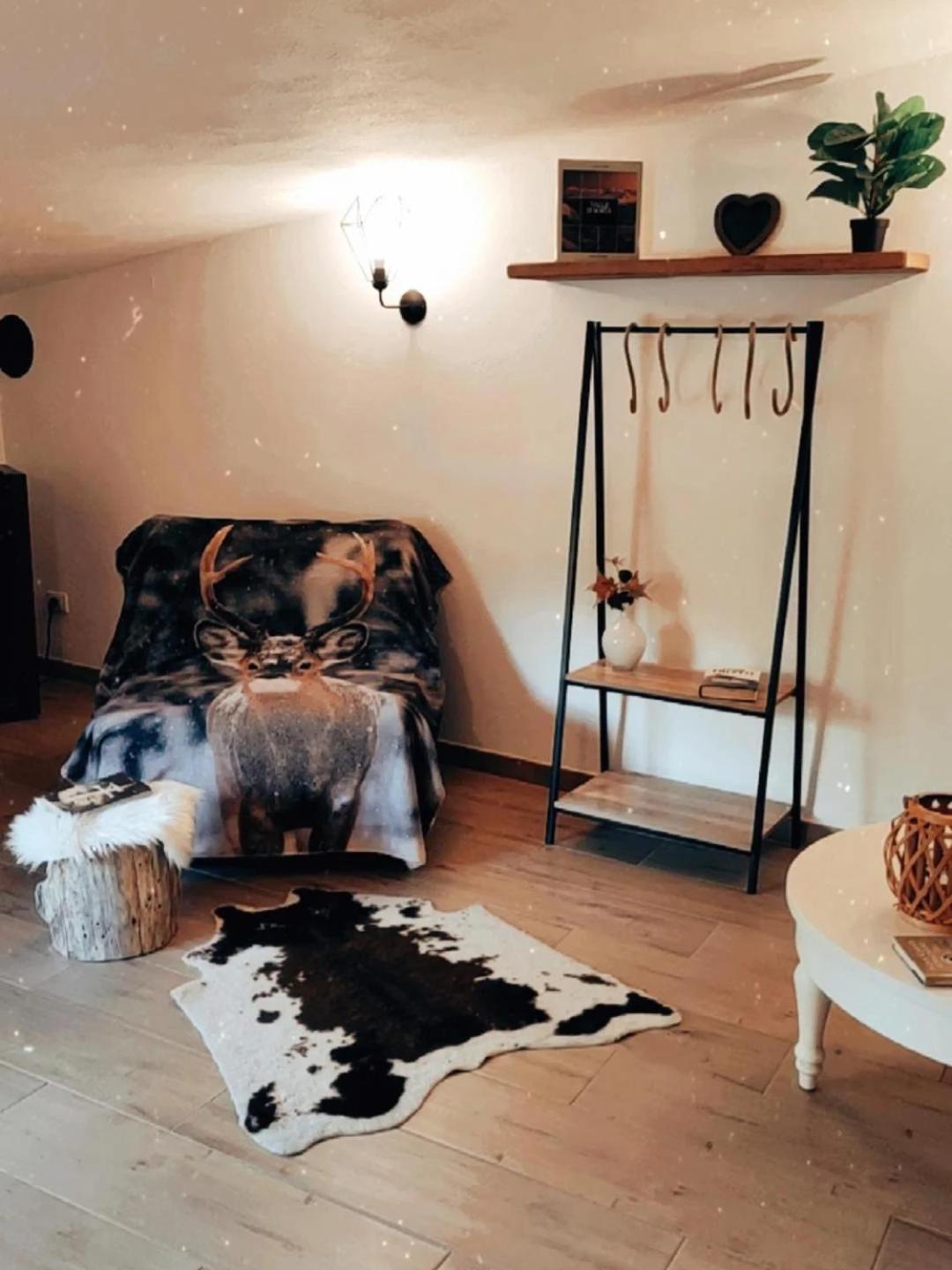 Two-Bedroom House - Photo 21