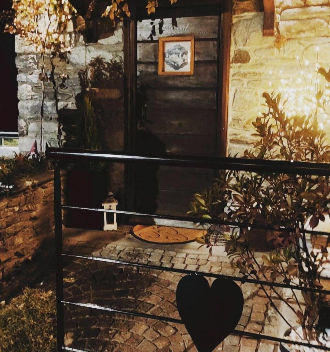 Two-Bedroom House - Photo 33