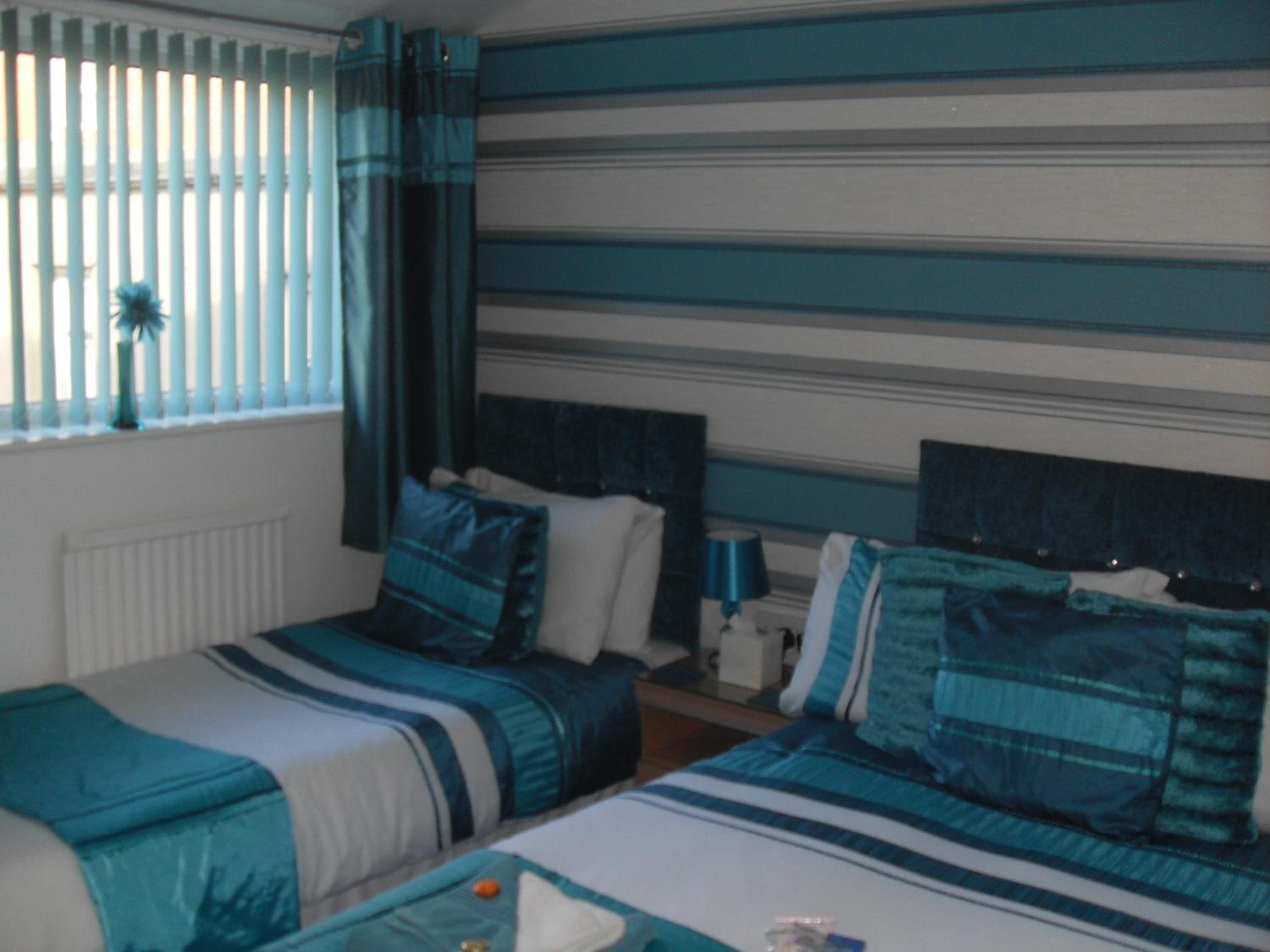 Triple Room - Photo 1
