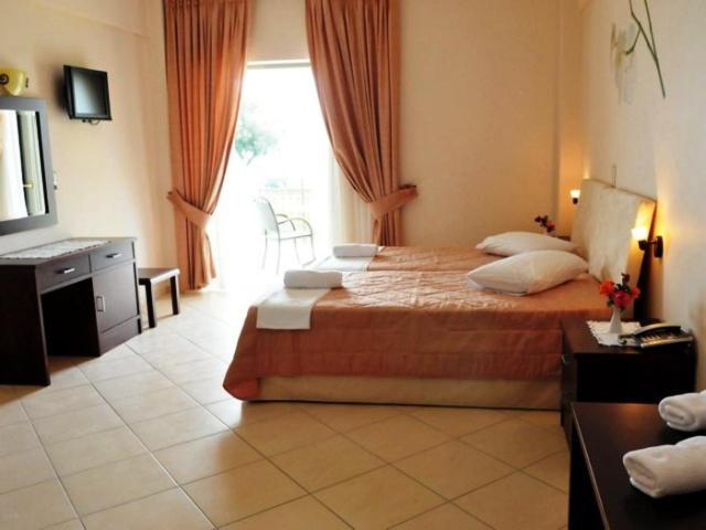 Deluxe Studio with Sea View photo 3