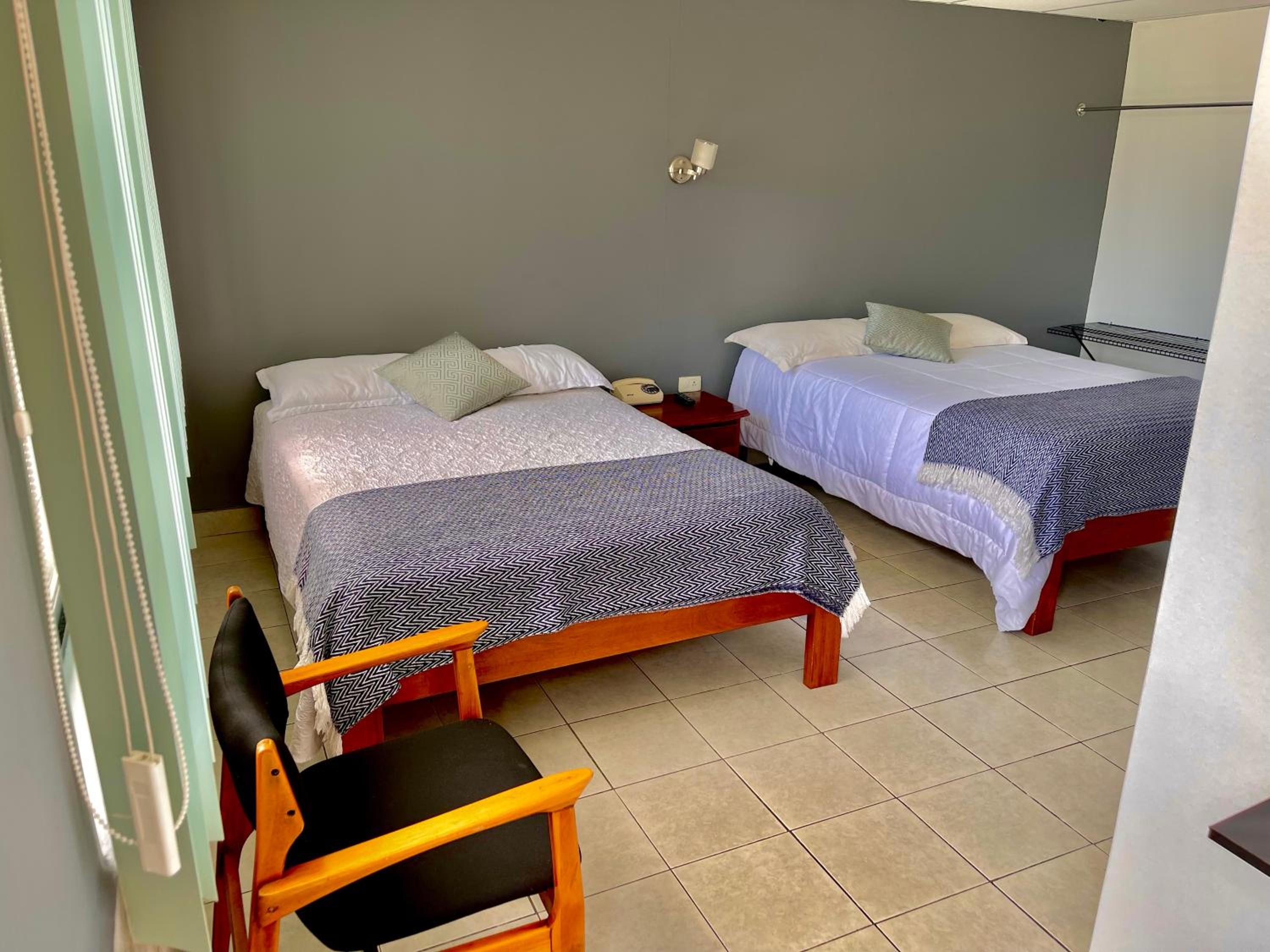 Twin Room photo 2