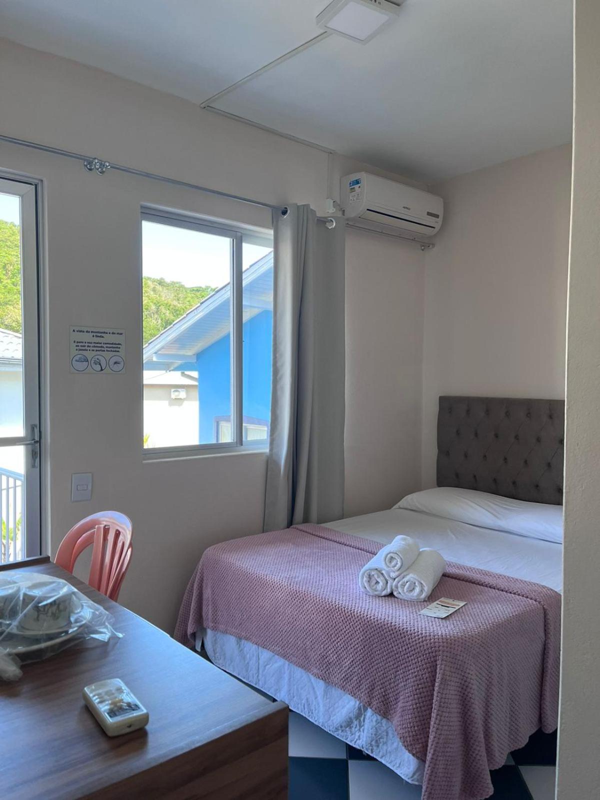 Suite with Mountain View