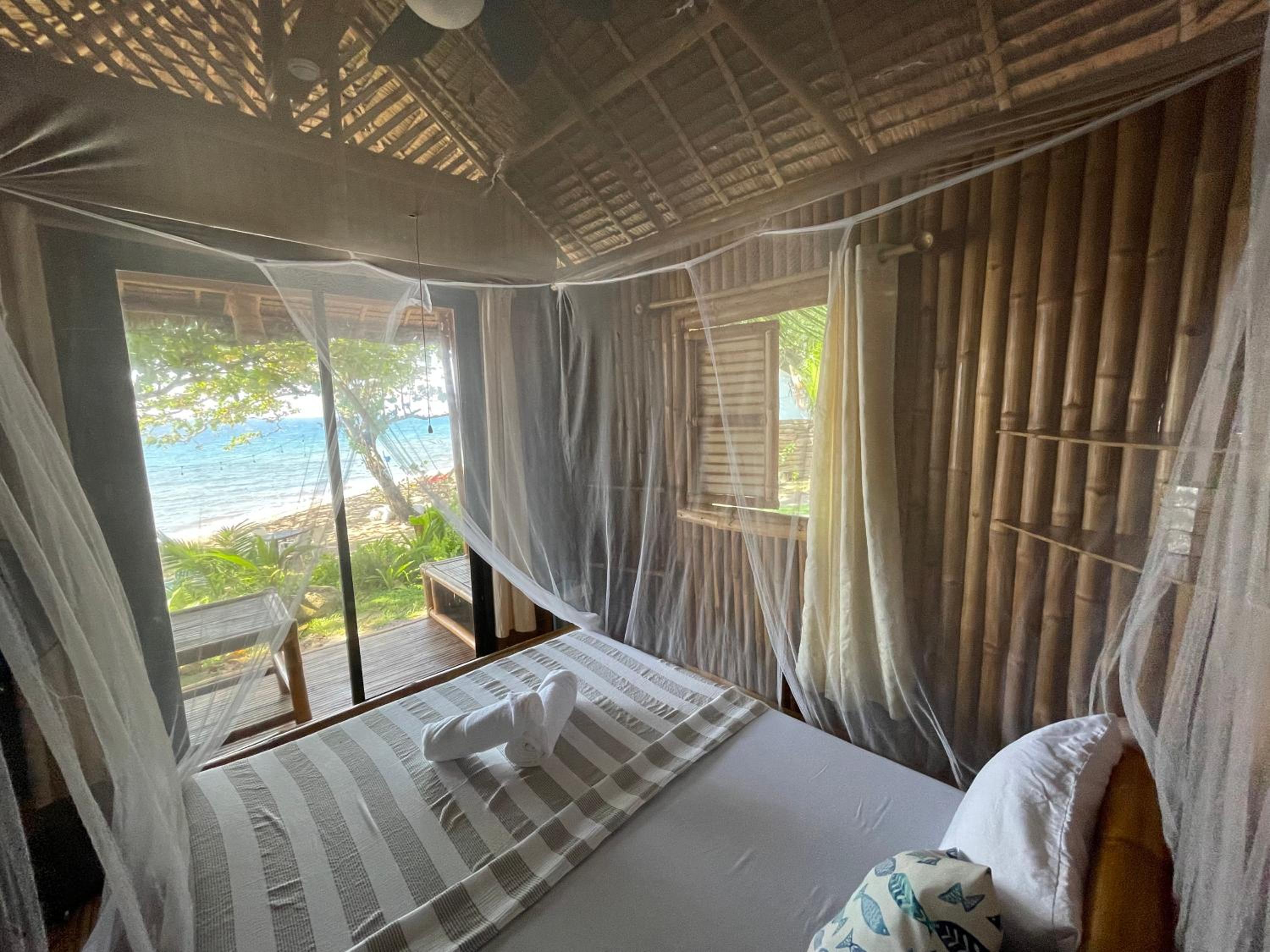 Queen Room with Sea View - Photo 1