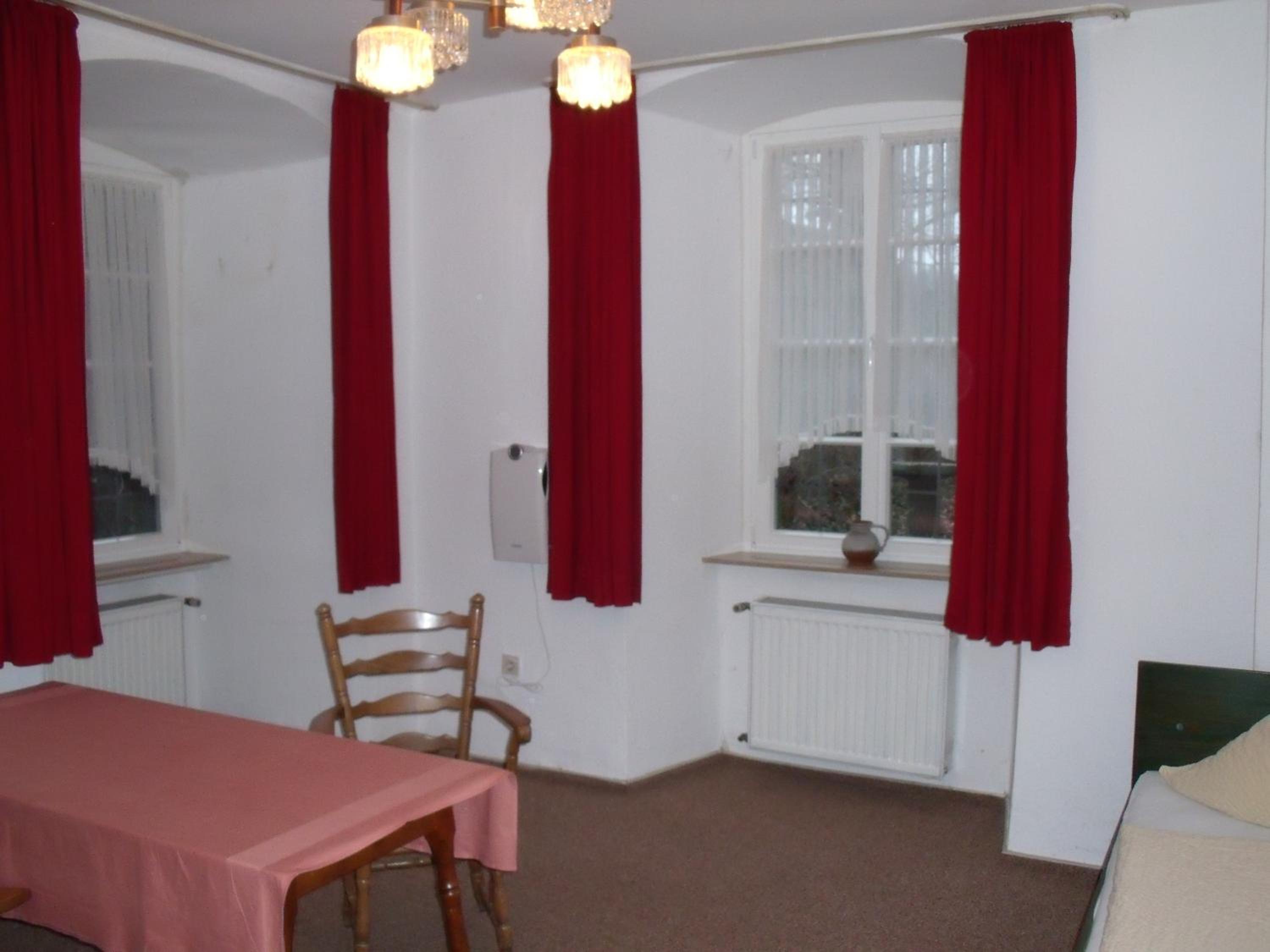Apartment - Photo 4