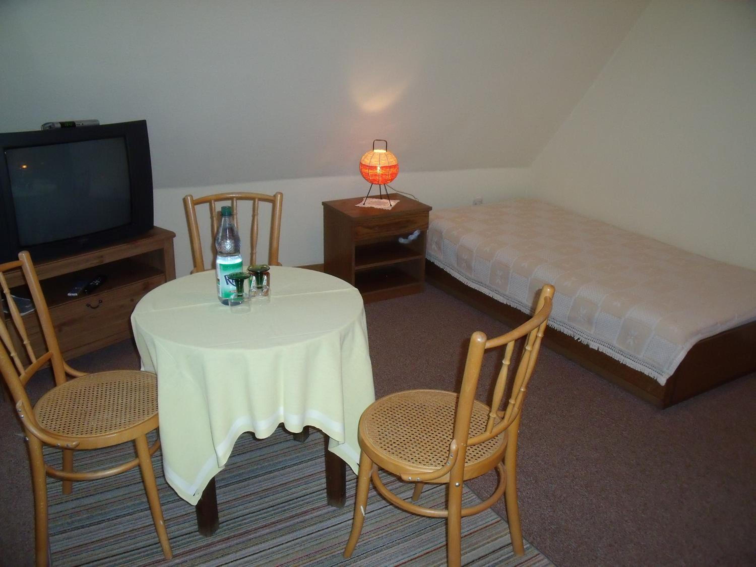 Triple Room photo 3