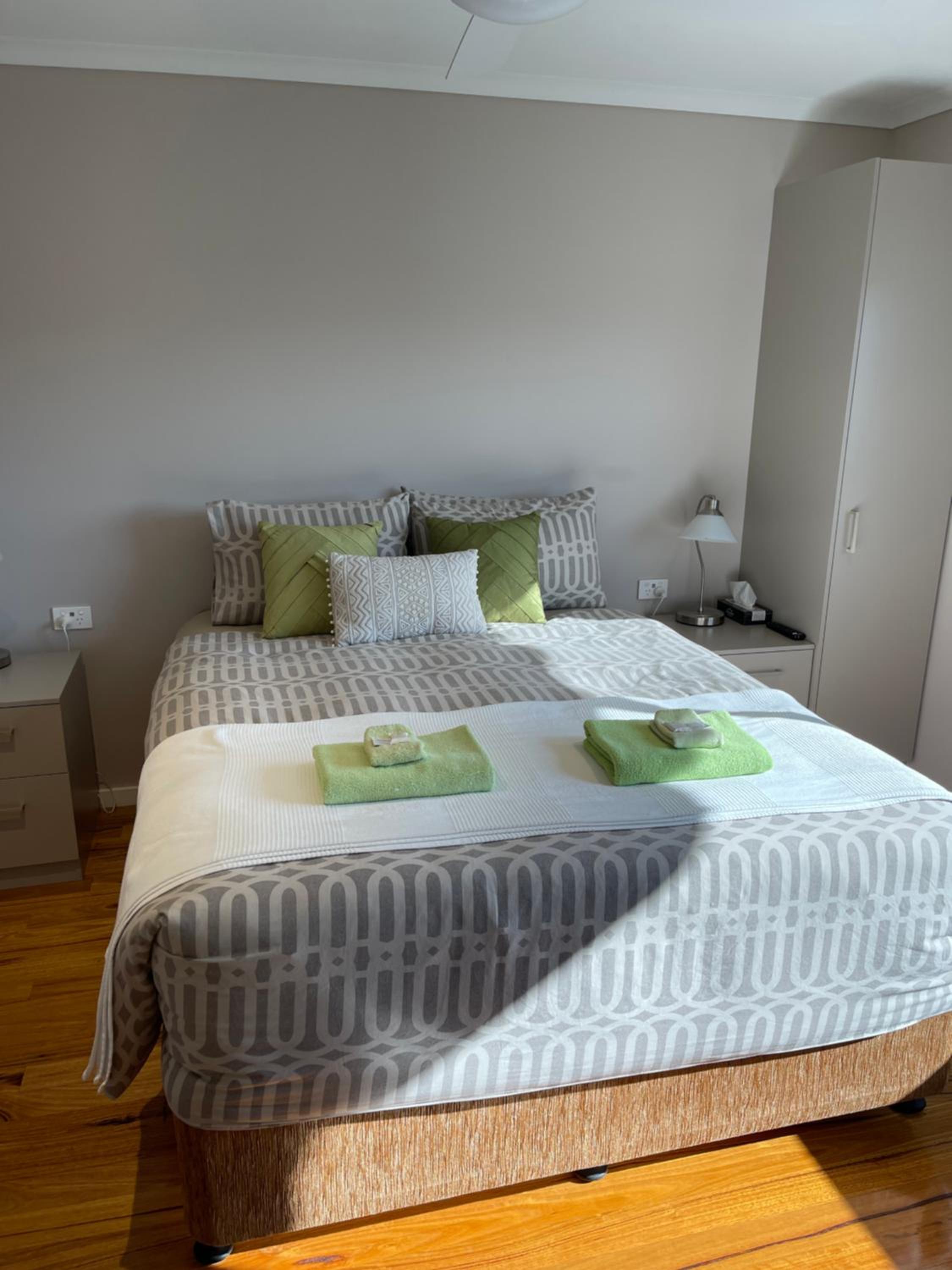 Premium Queen Room - Photo 2