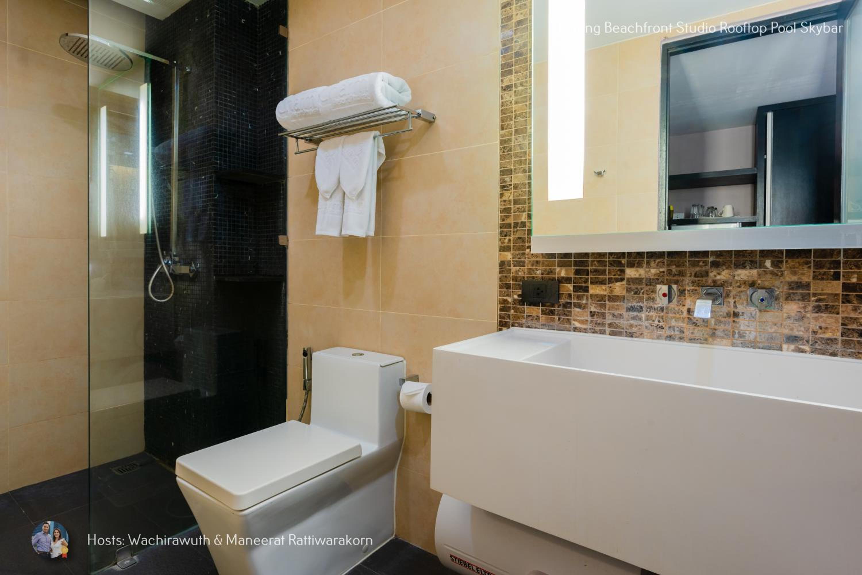 One-Bedroom Apartment - Photo 54
