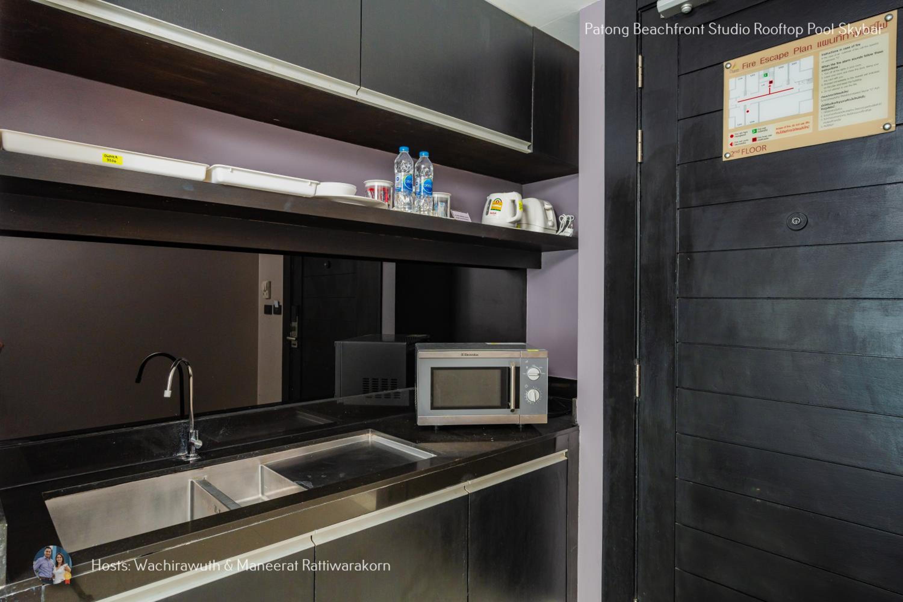 One-Bedroom Apartment - Photo 13