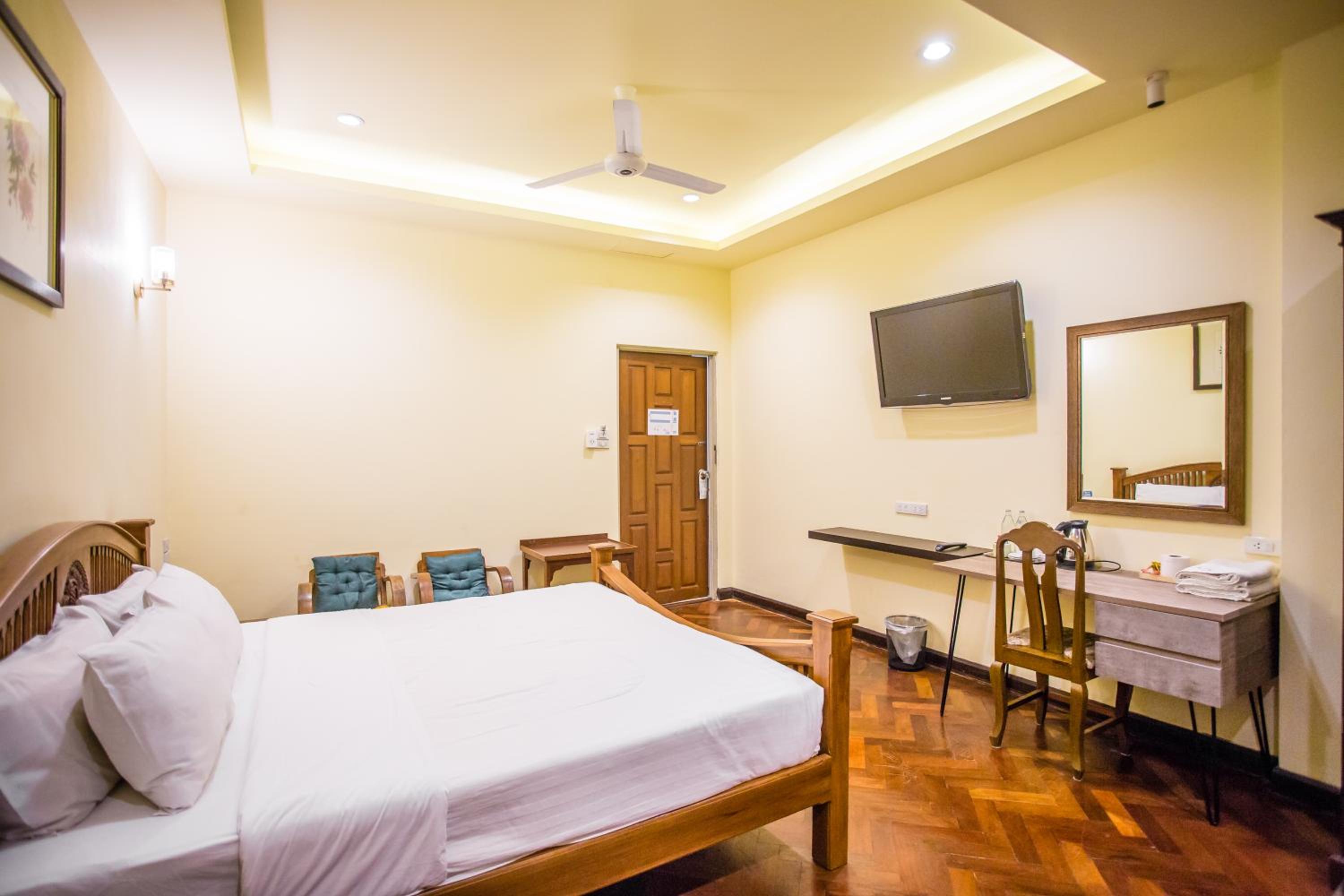 Grand Deluxe Room - Photo 2