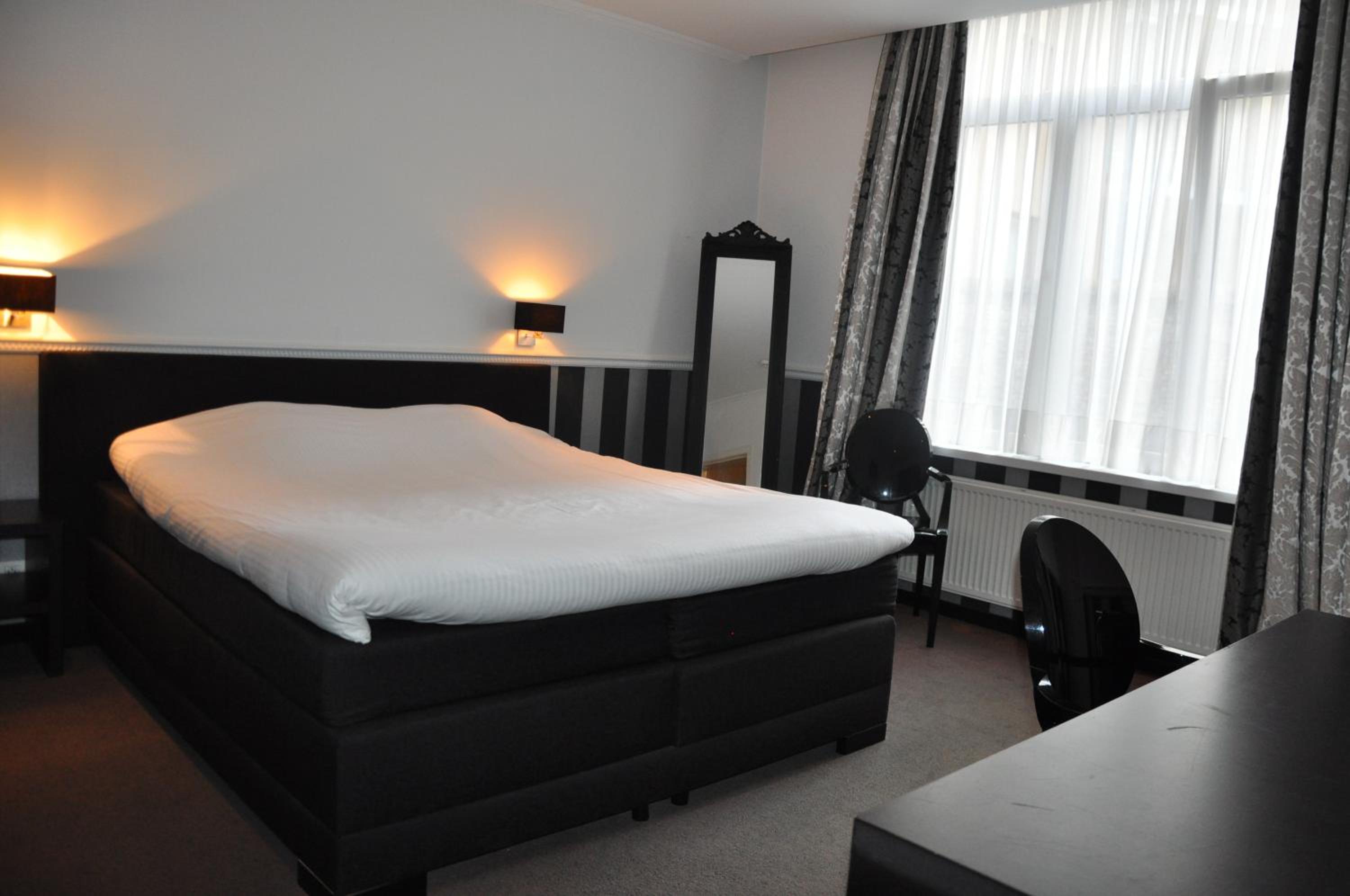 Comfort Room - Photo 10