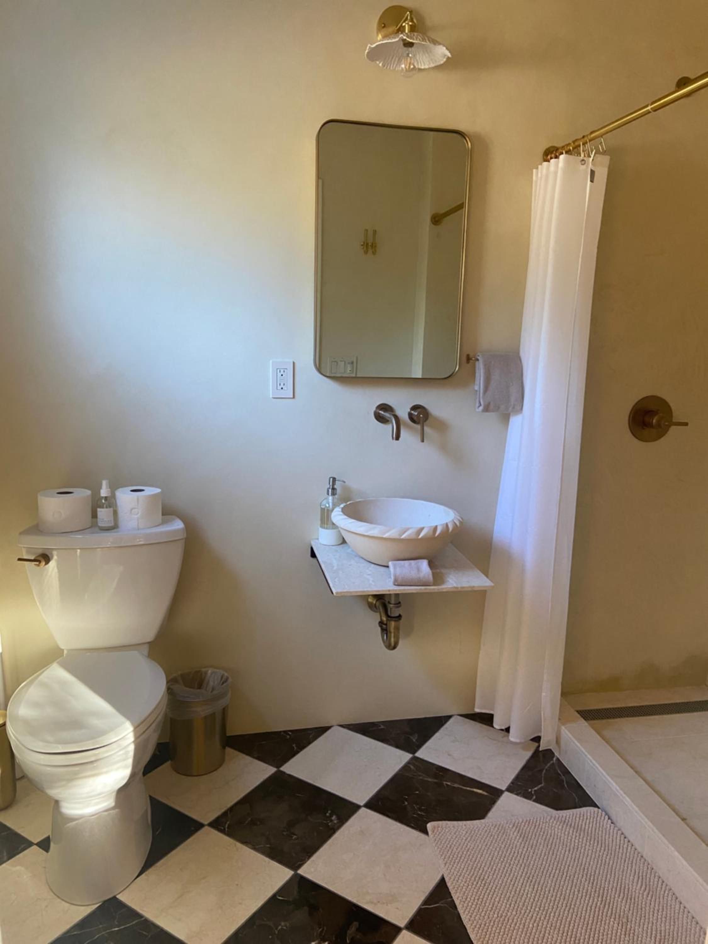 One-Bedroom House photo 2