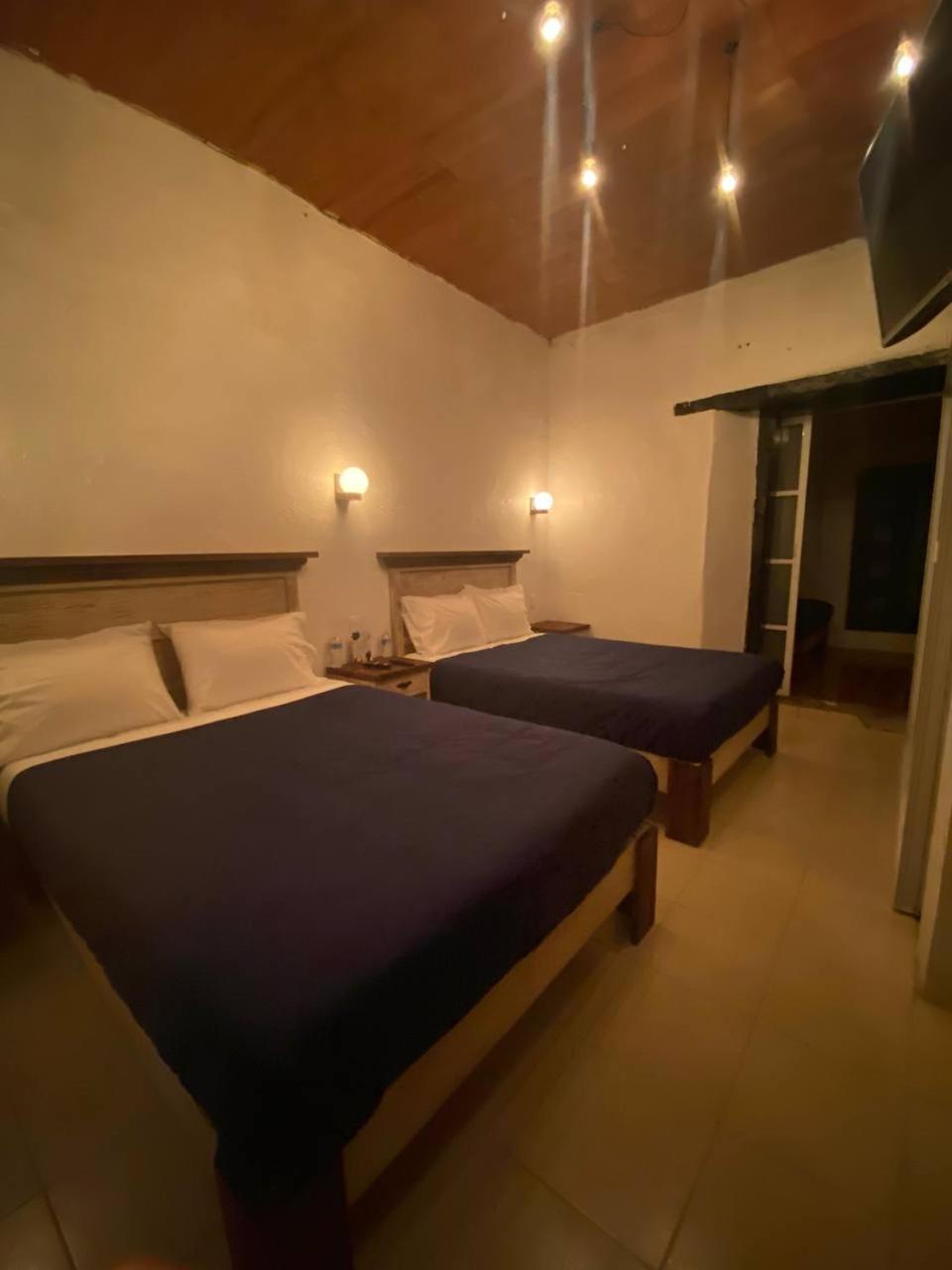 Two-Bedroom Apartment - Photo 7