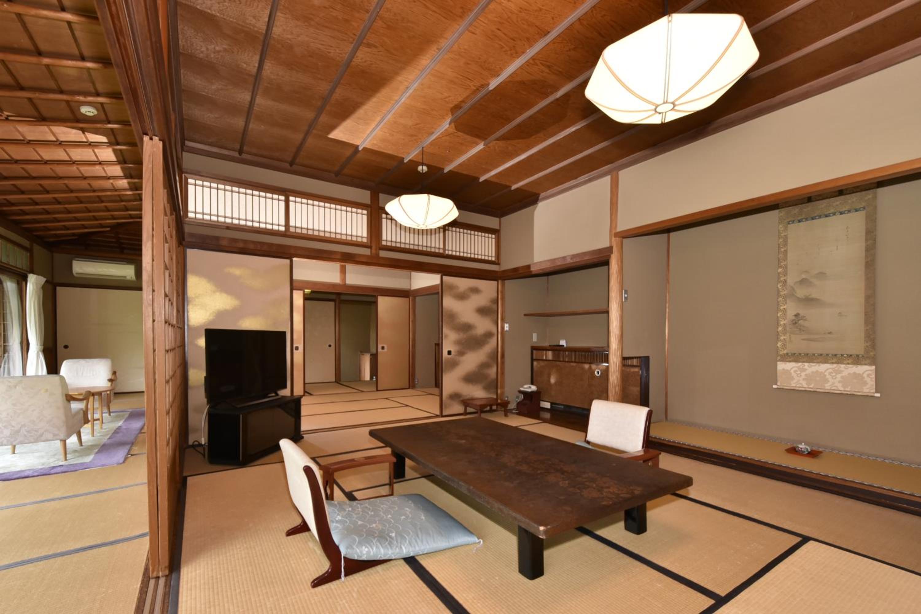 Standard Japanese-Style House - Annex with Private Hot Spring Bath