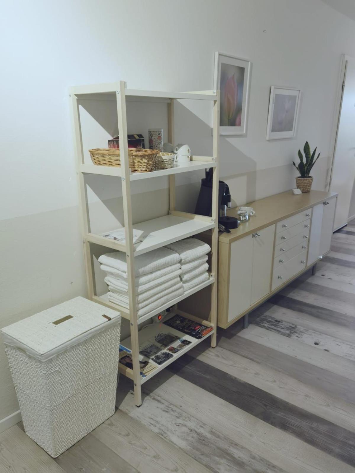 Double Room with Garden View - Photo 6
