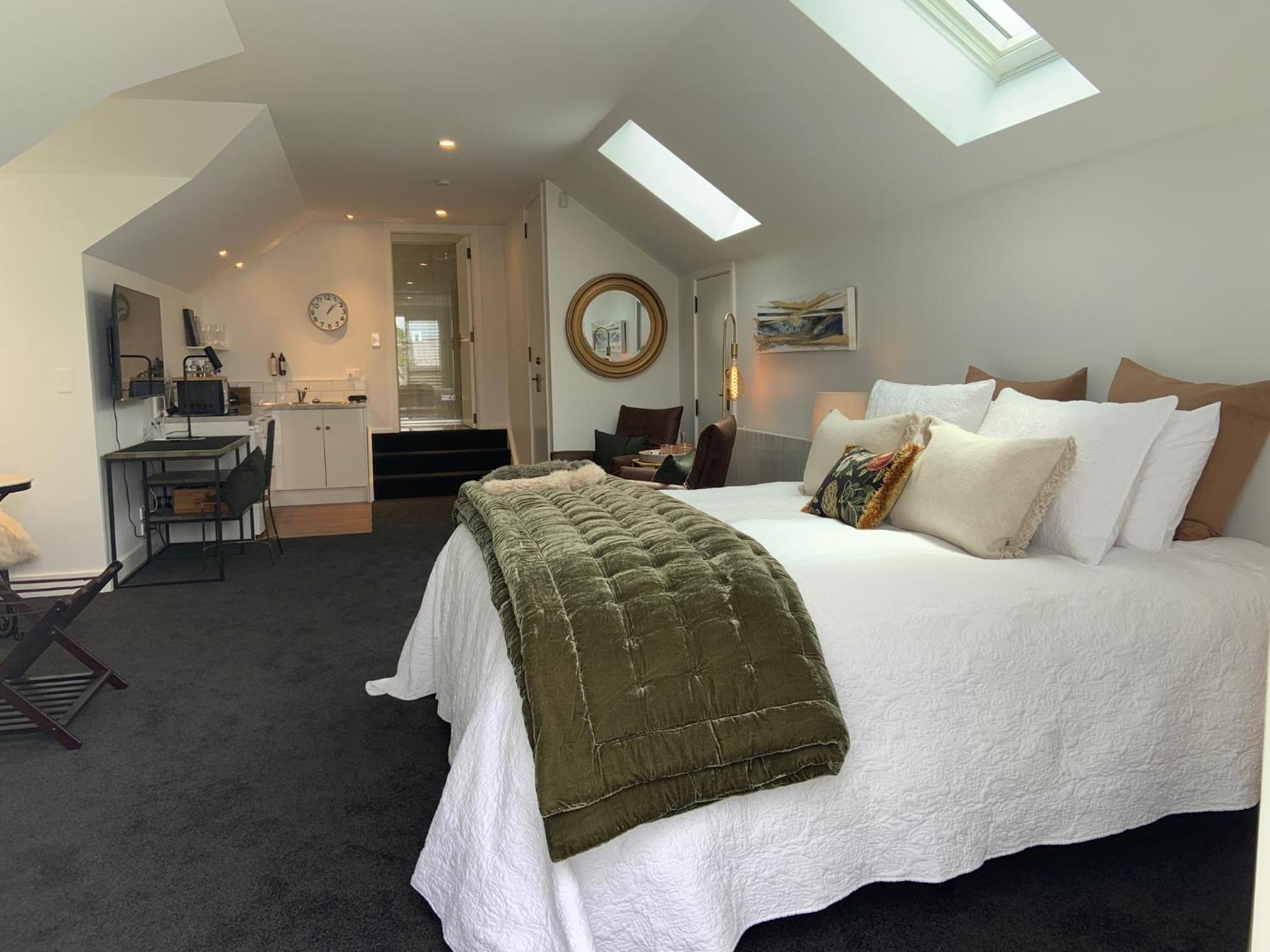 Deluxe Suite photo 1
