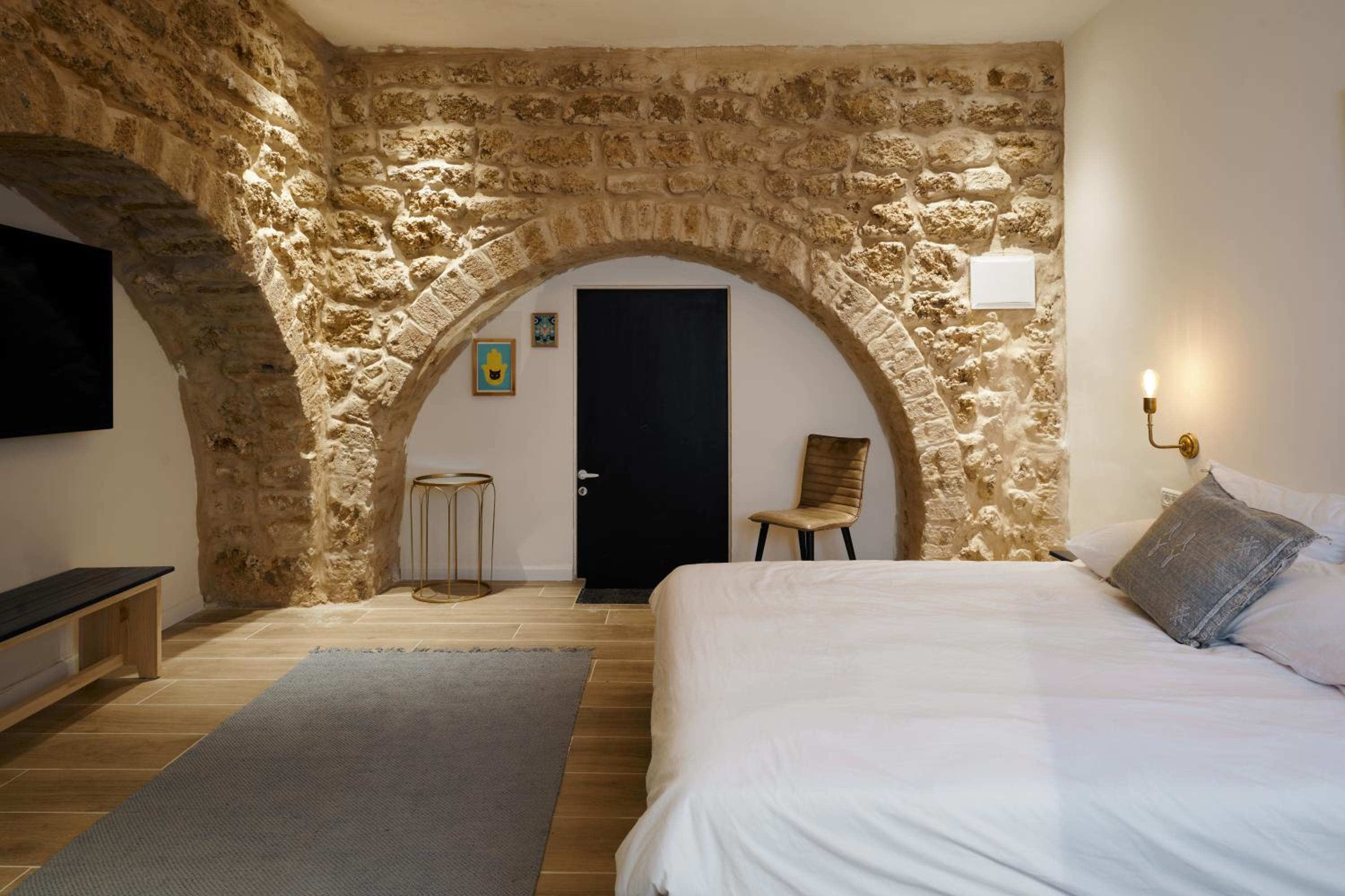 Alon Suite - Photo 1