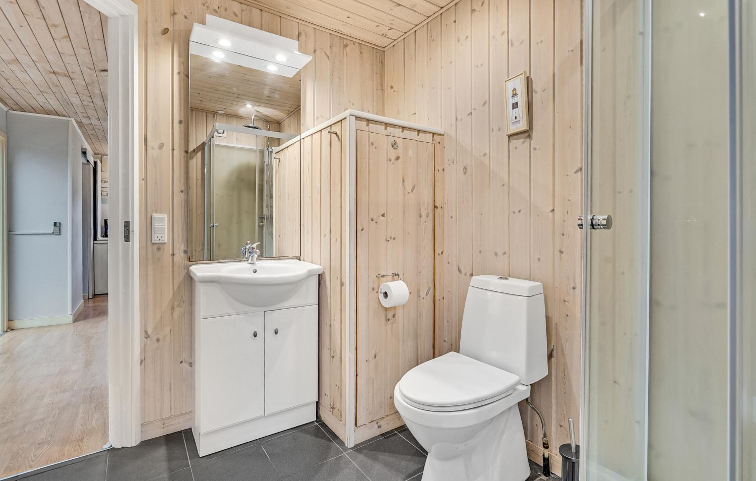 Two-Bedroom Bungalow with Private Shower & Toilet thumbnail 5