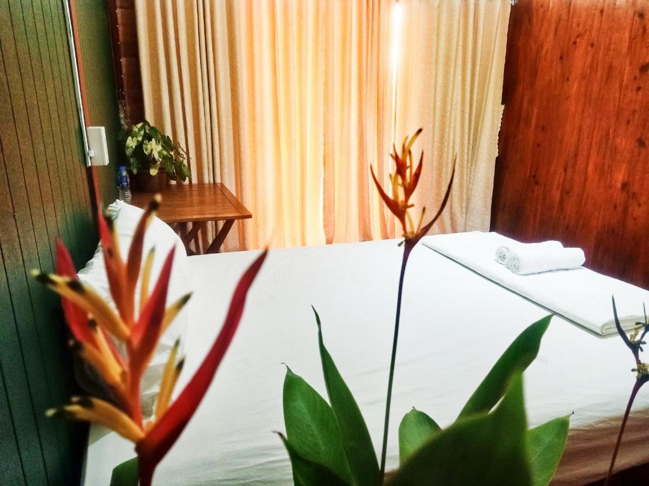 Deluxe Double or Twin Room with Garden View photo 2