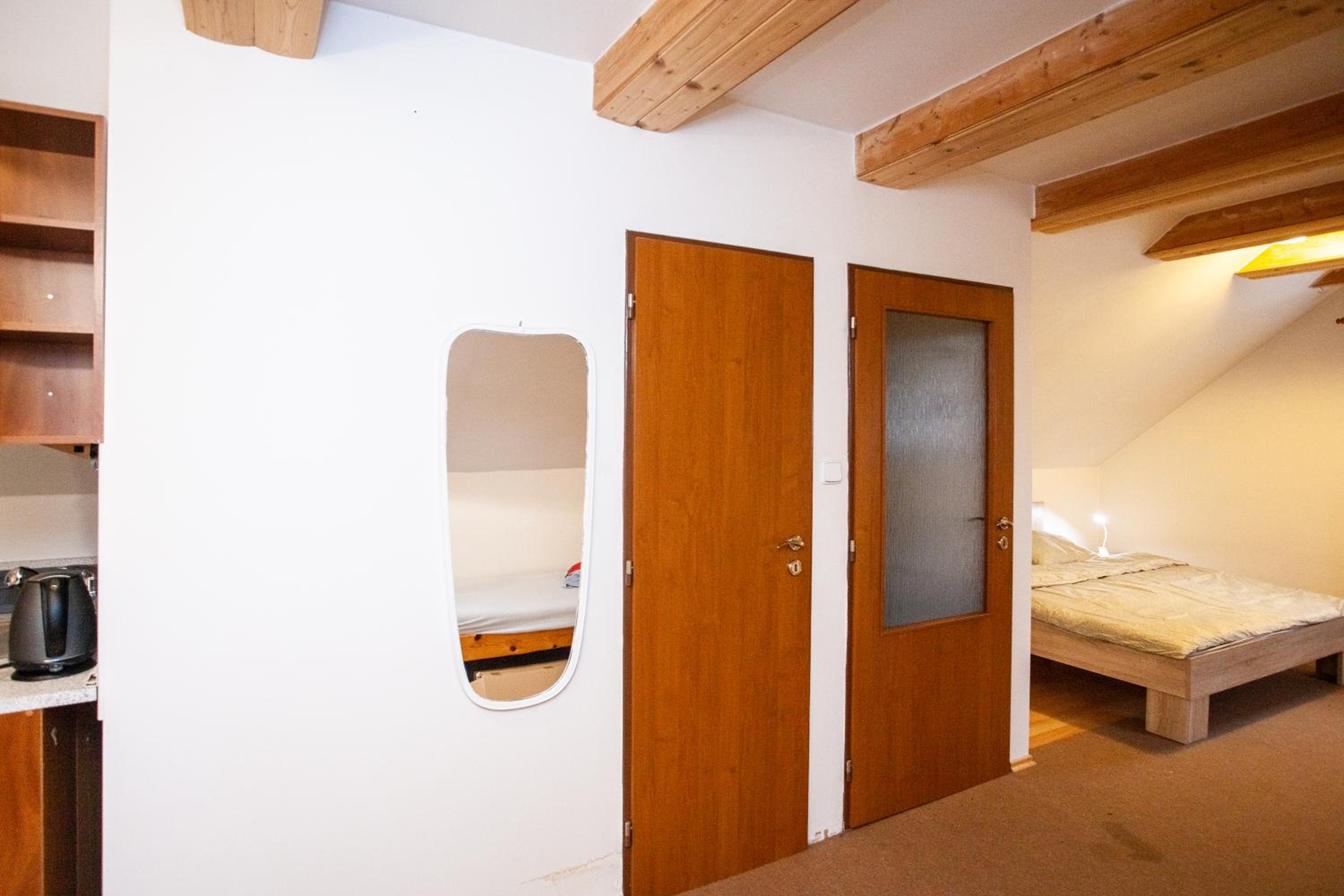 Quadruple Room with Private Bathroom photo 1