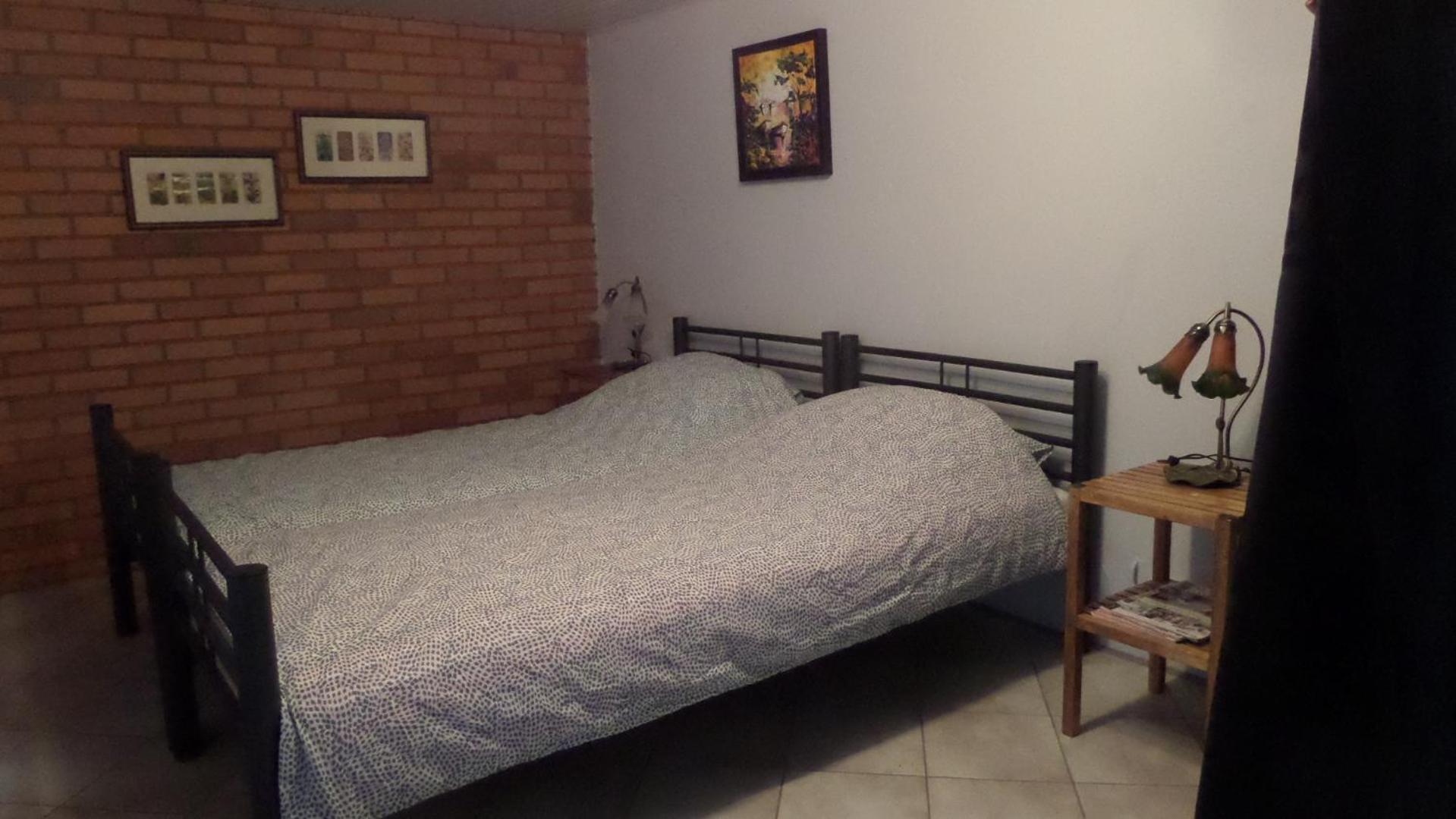 Double Room with Private Bathroom photo 2