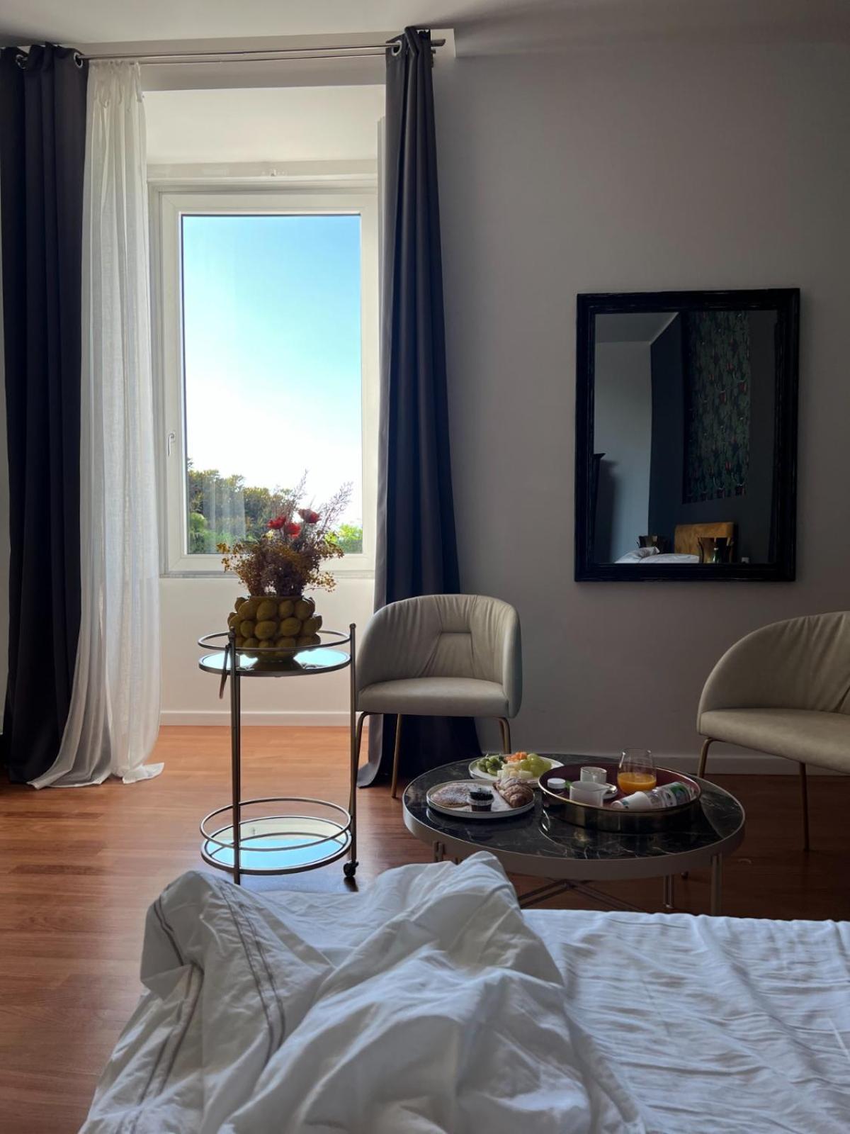King Room with Sea View