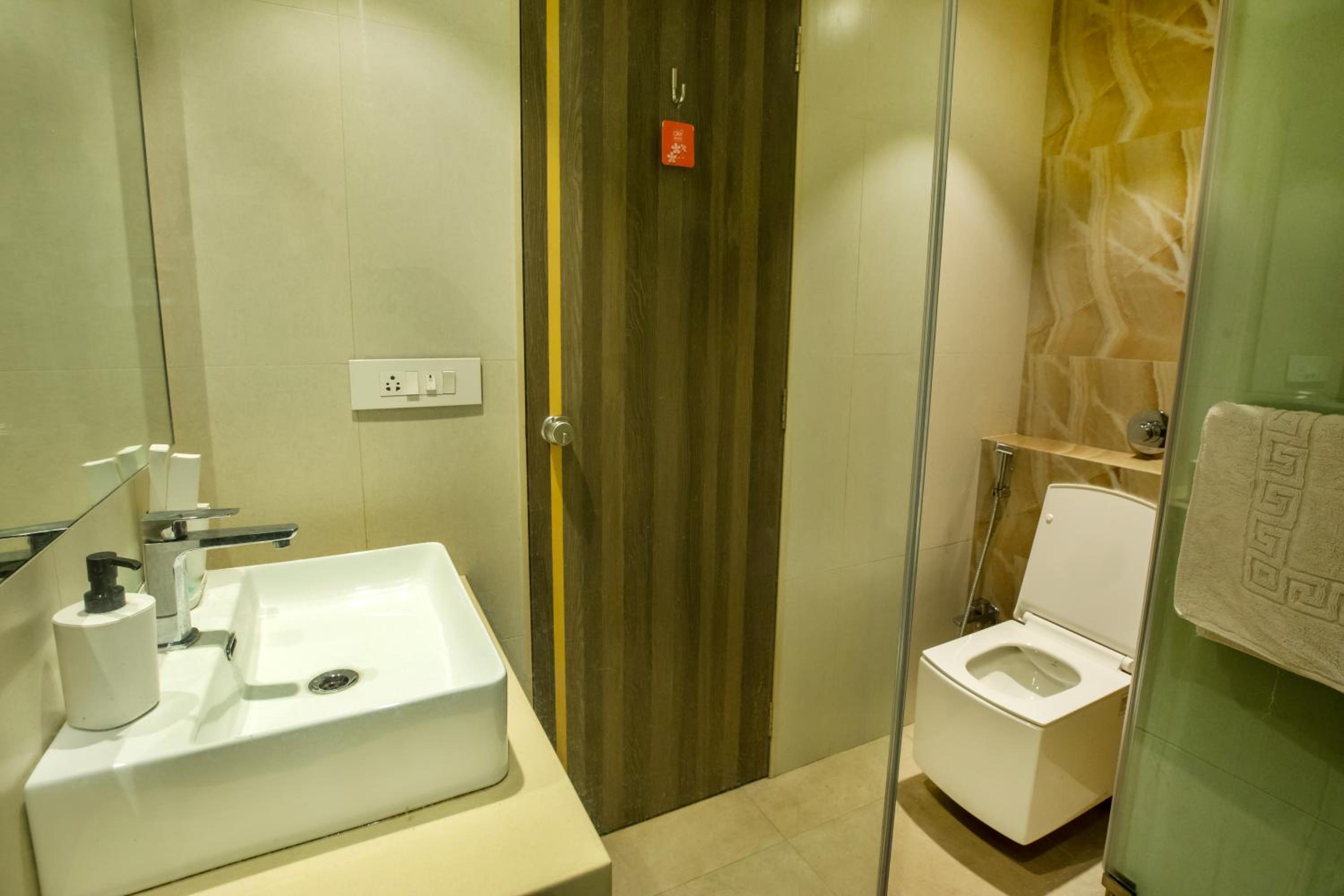 Club Room photo 2