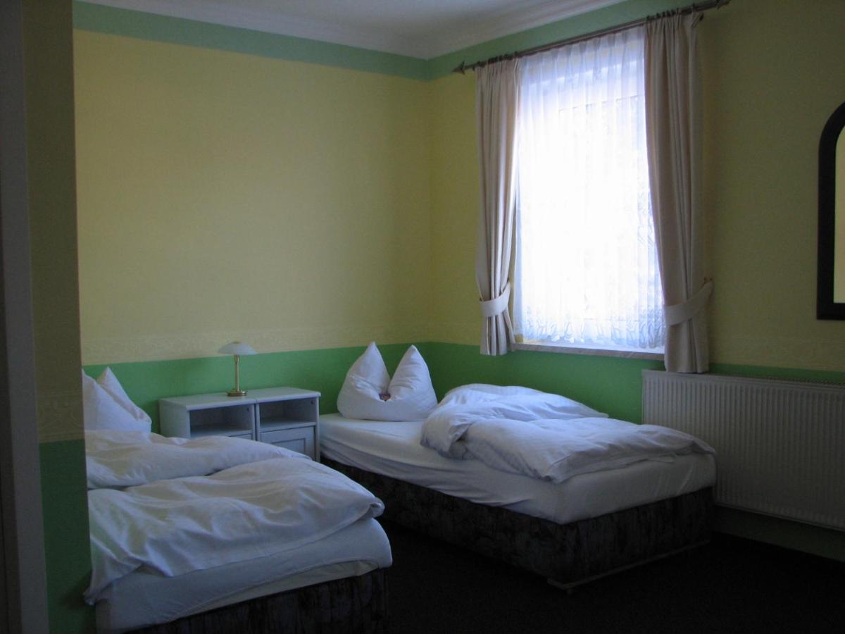 Twin Room photo 1