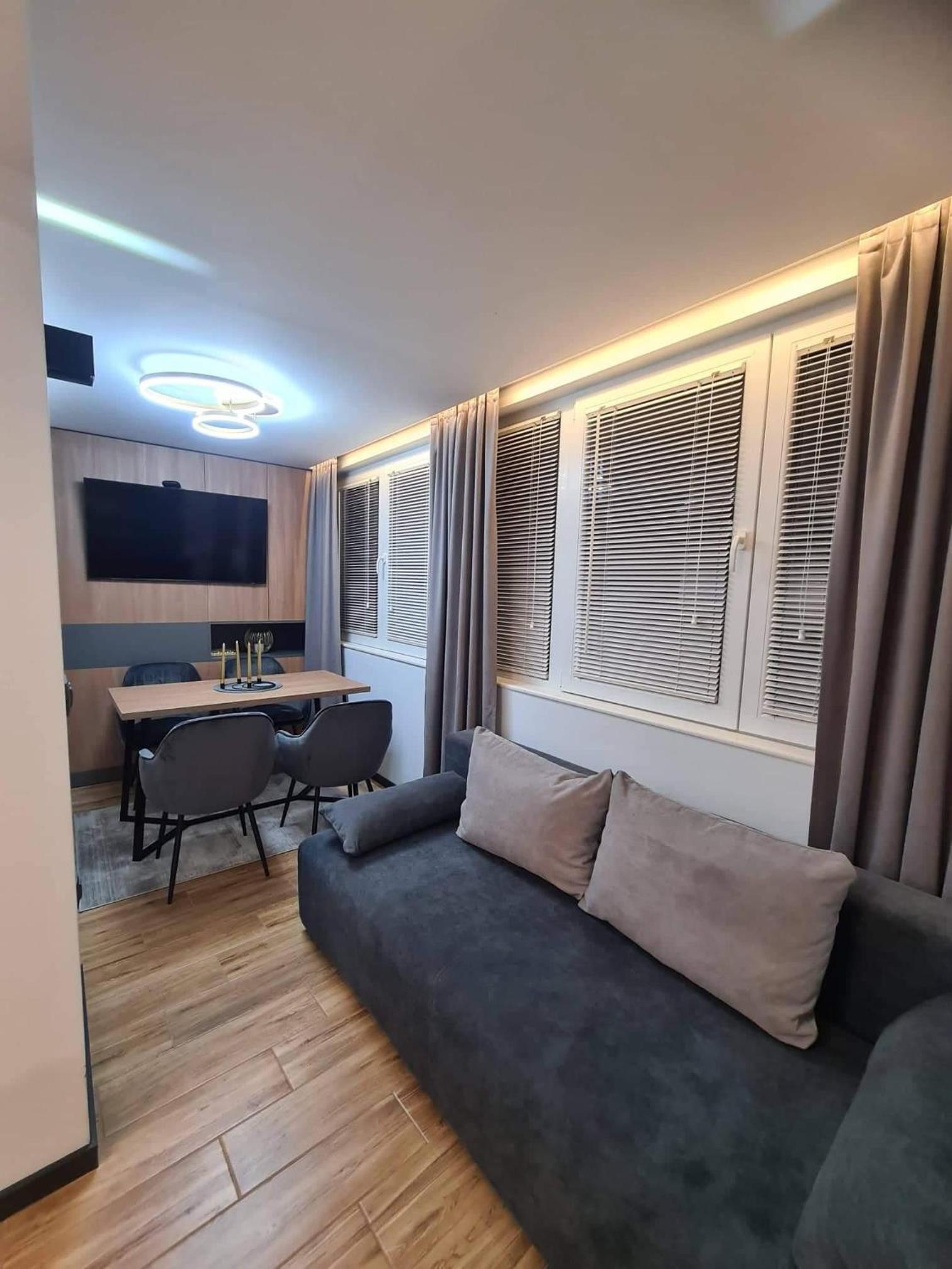 One-Bedroom Apartment - Photo 7