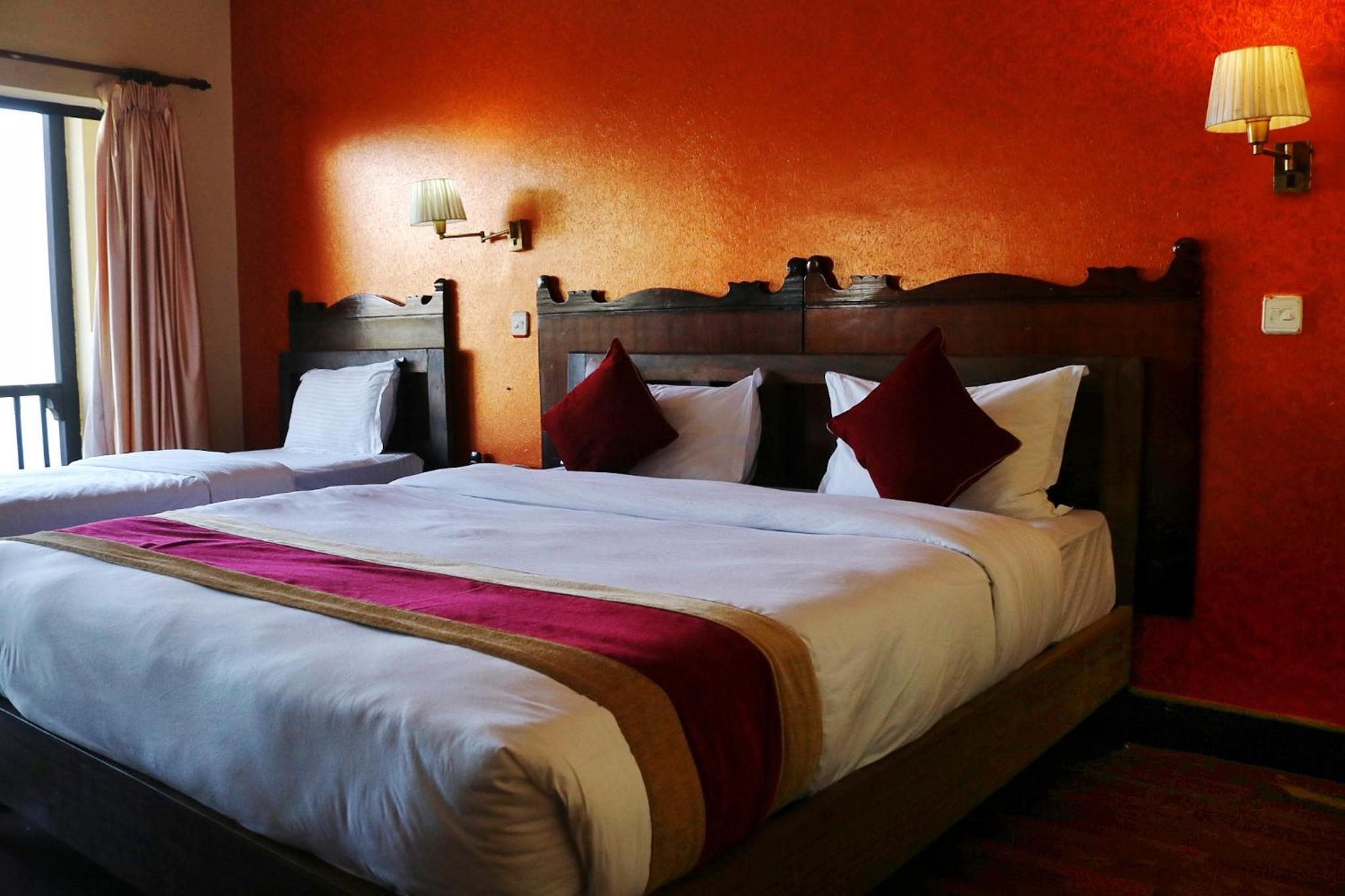 Deluxe Double or Twin Room