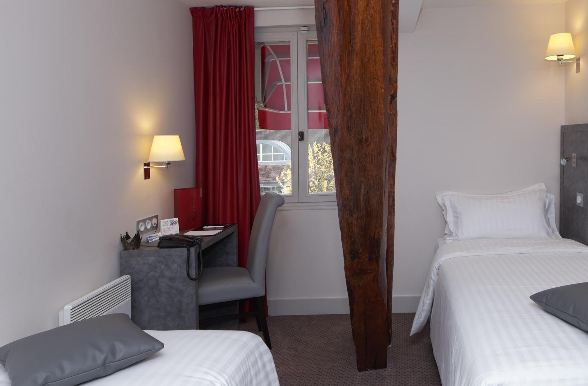 Classic Twin Room with Wellness Access - Photo 4