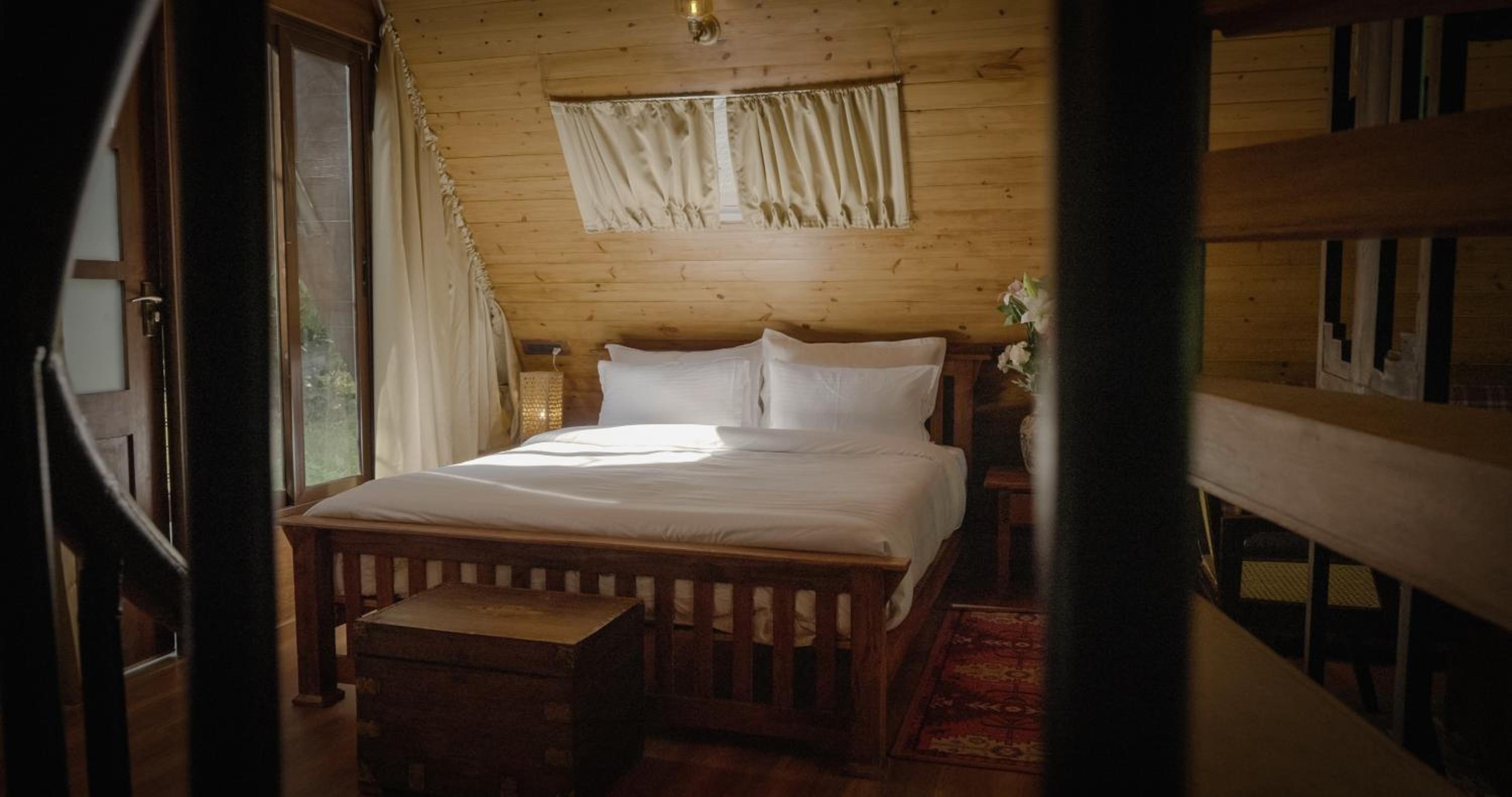 Superior Chalet - Photo 2
