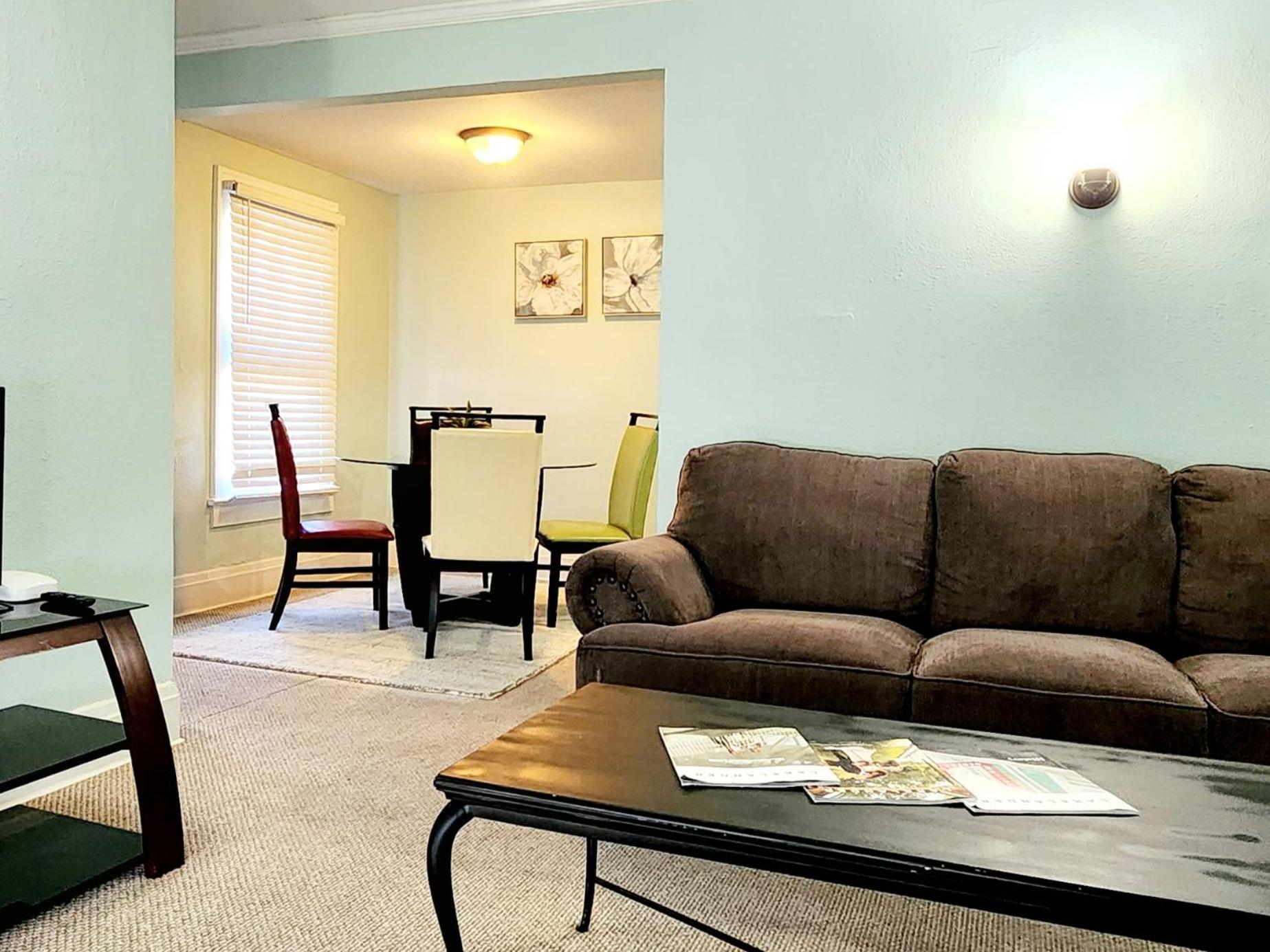 Two-Bedroom Apartment - Photo 1
