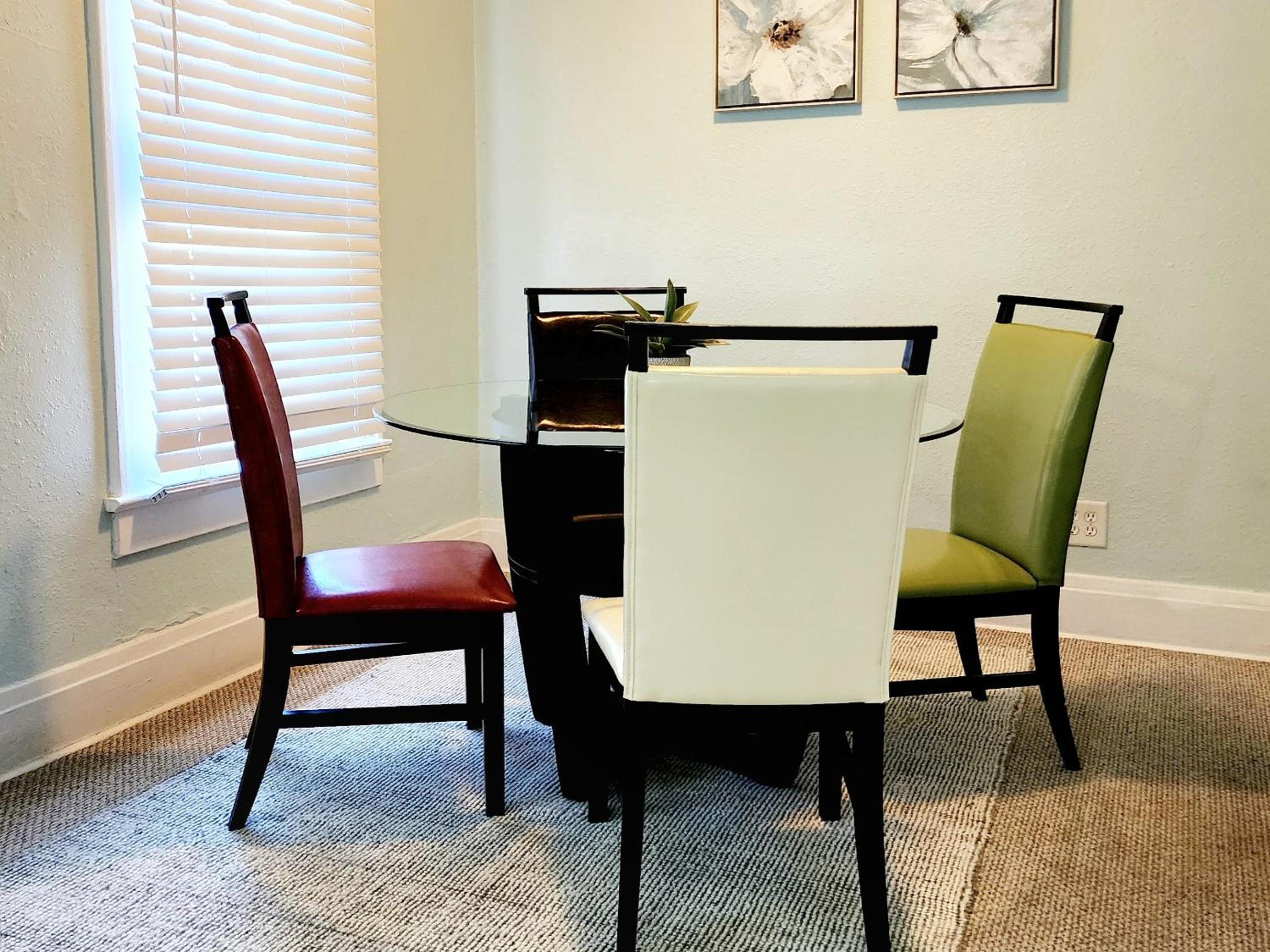 Two-Bedroom Apartment - Photo 21