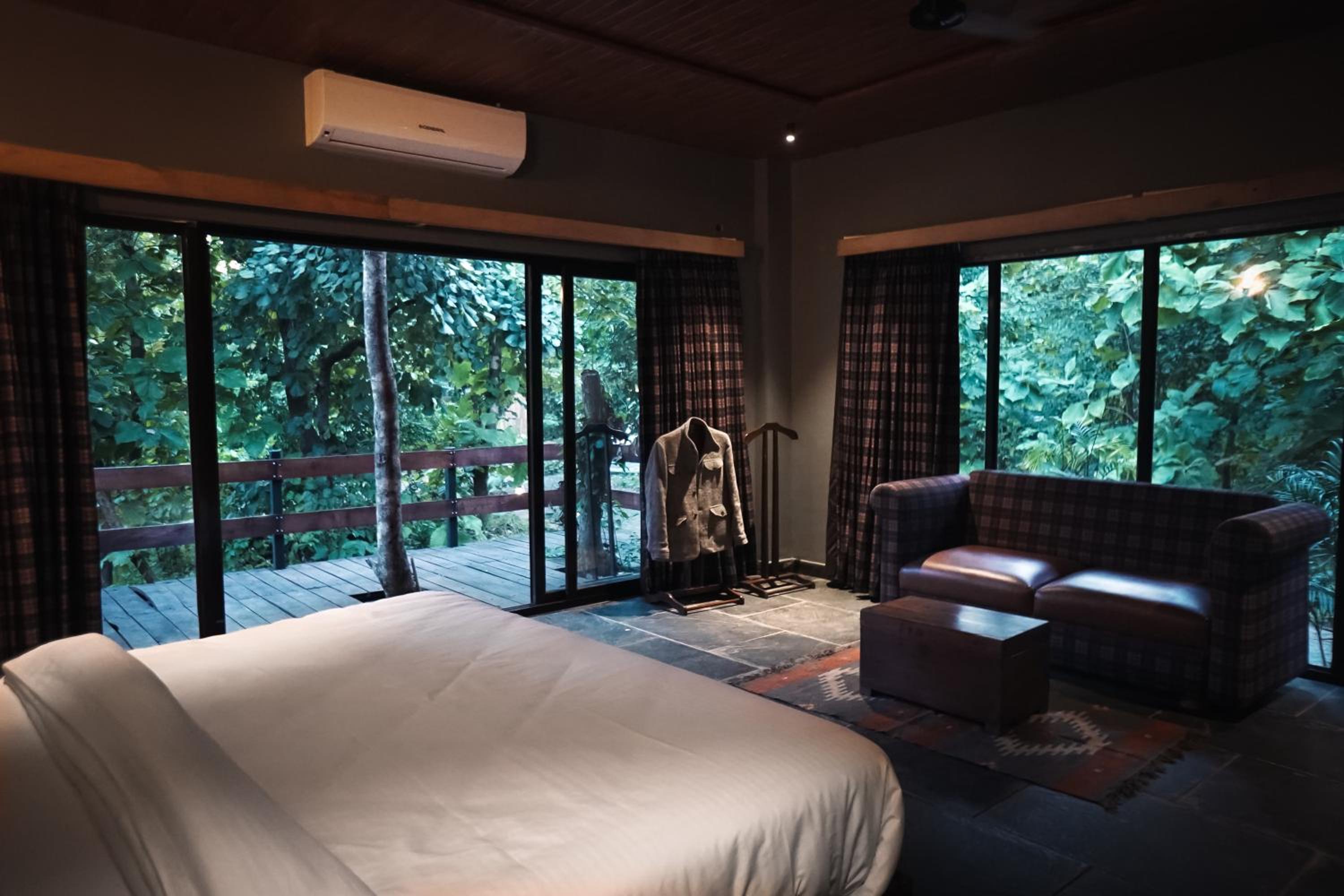 Suite with Balcony - Photo 1