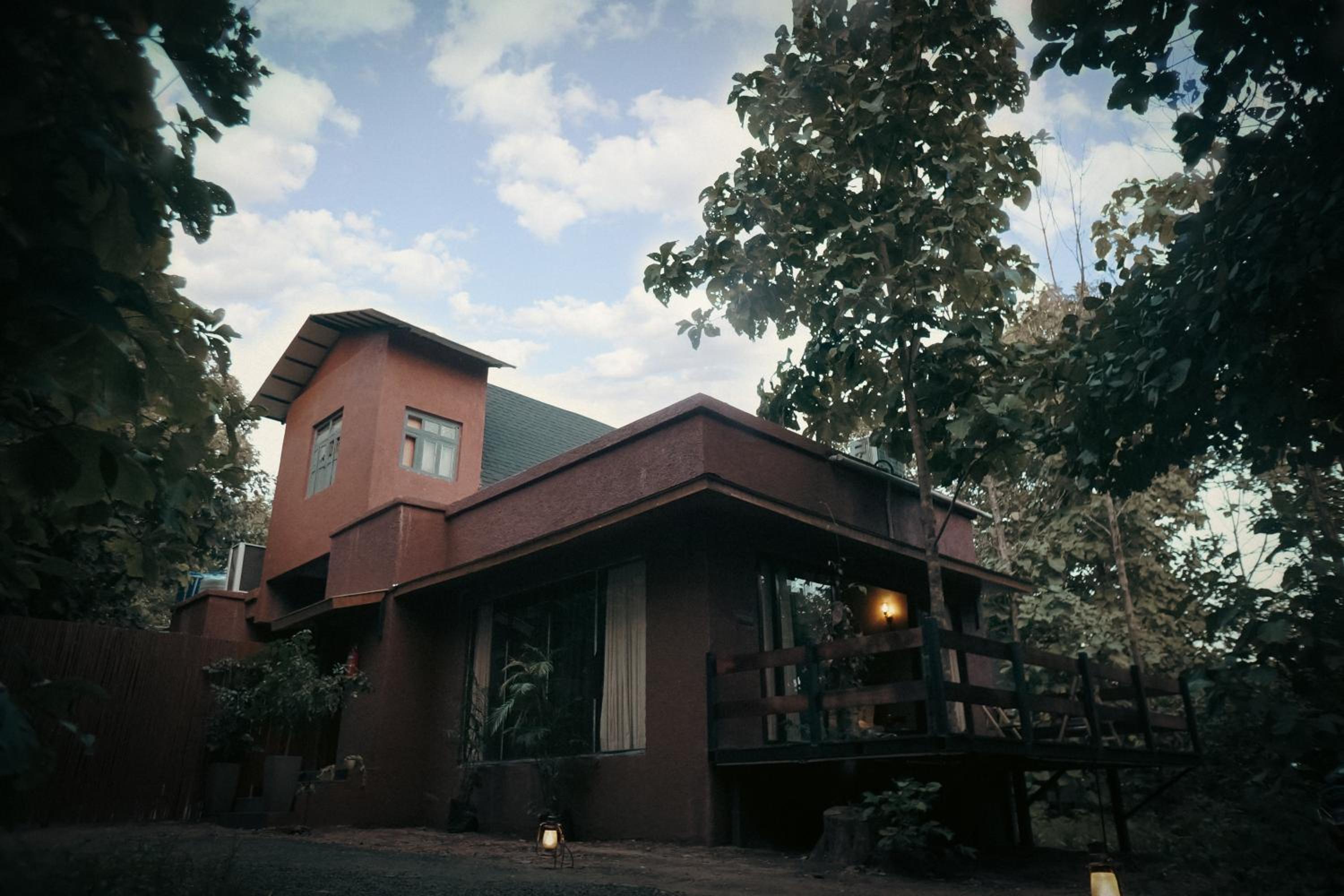 Suite with Balcony - Photo 2
