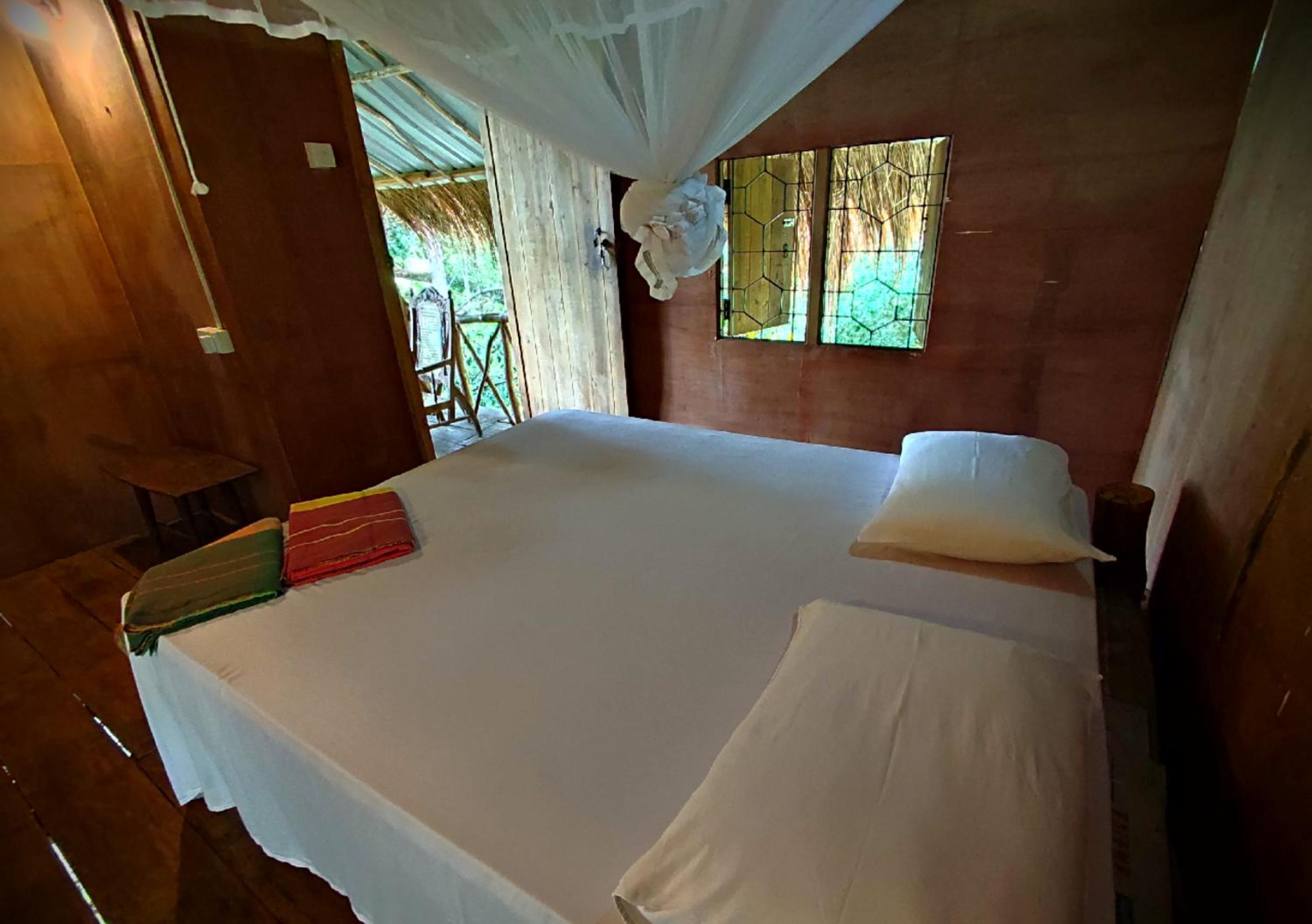 Tree House with River View photo 2