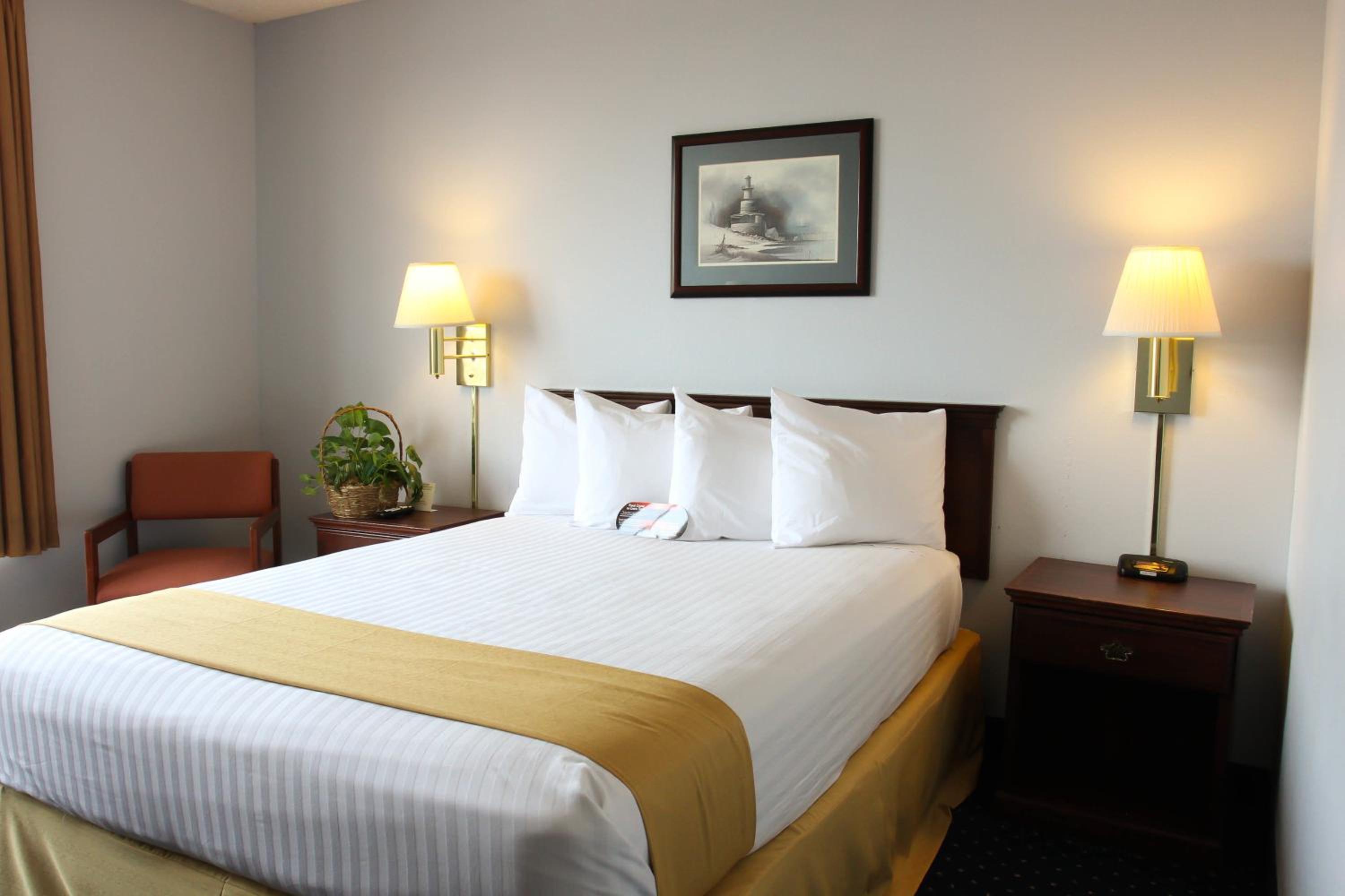 Queen Room with River View
